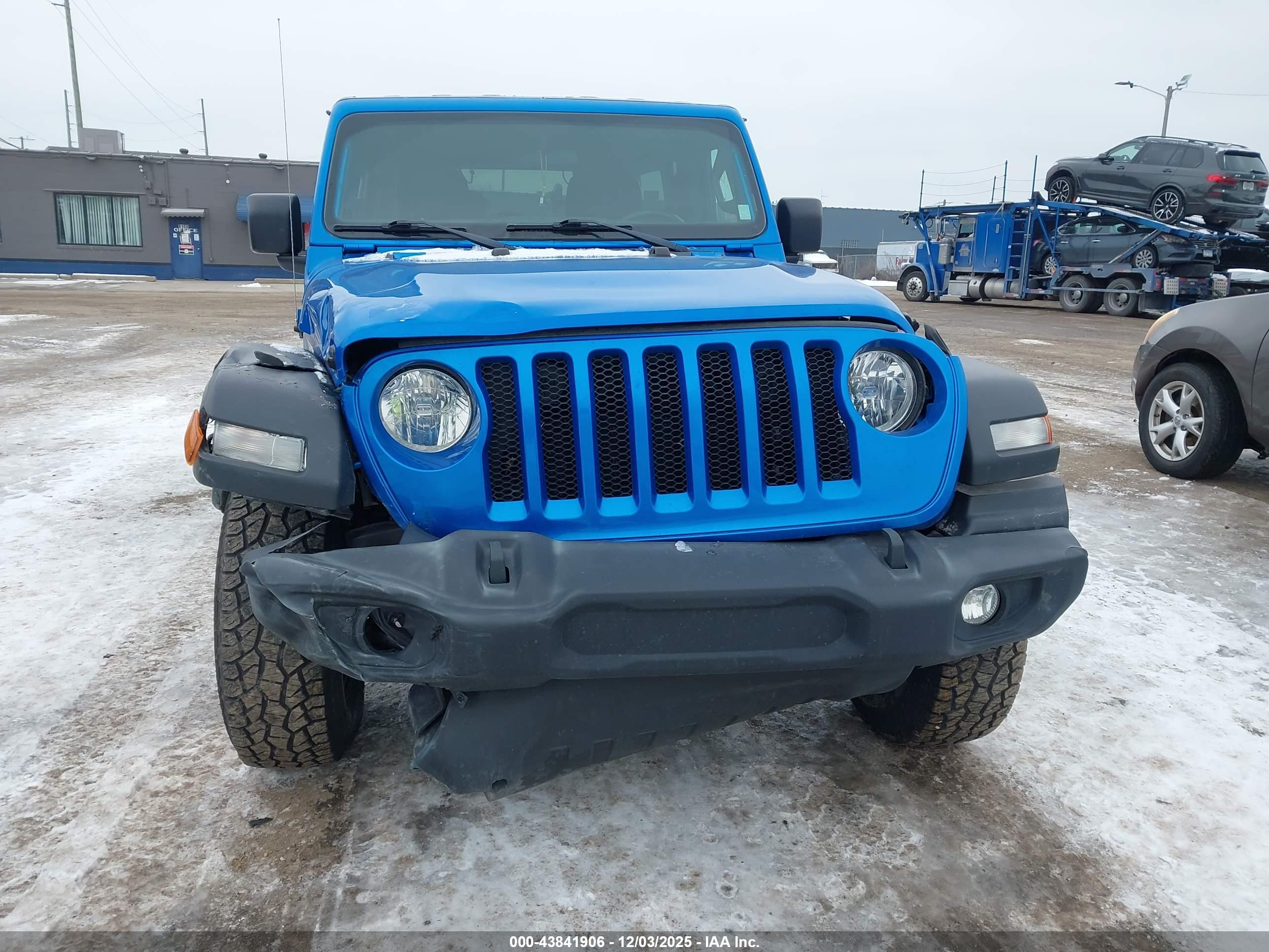 JEEP WRANGLER image 6