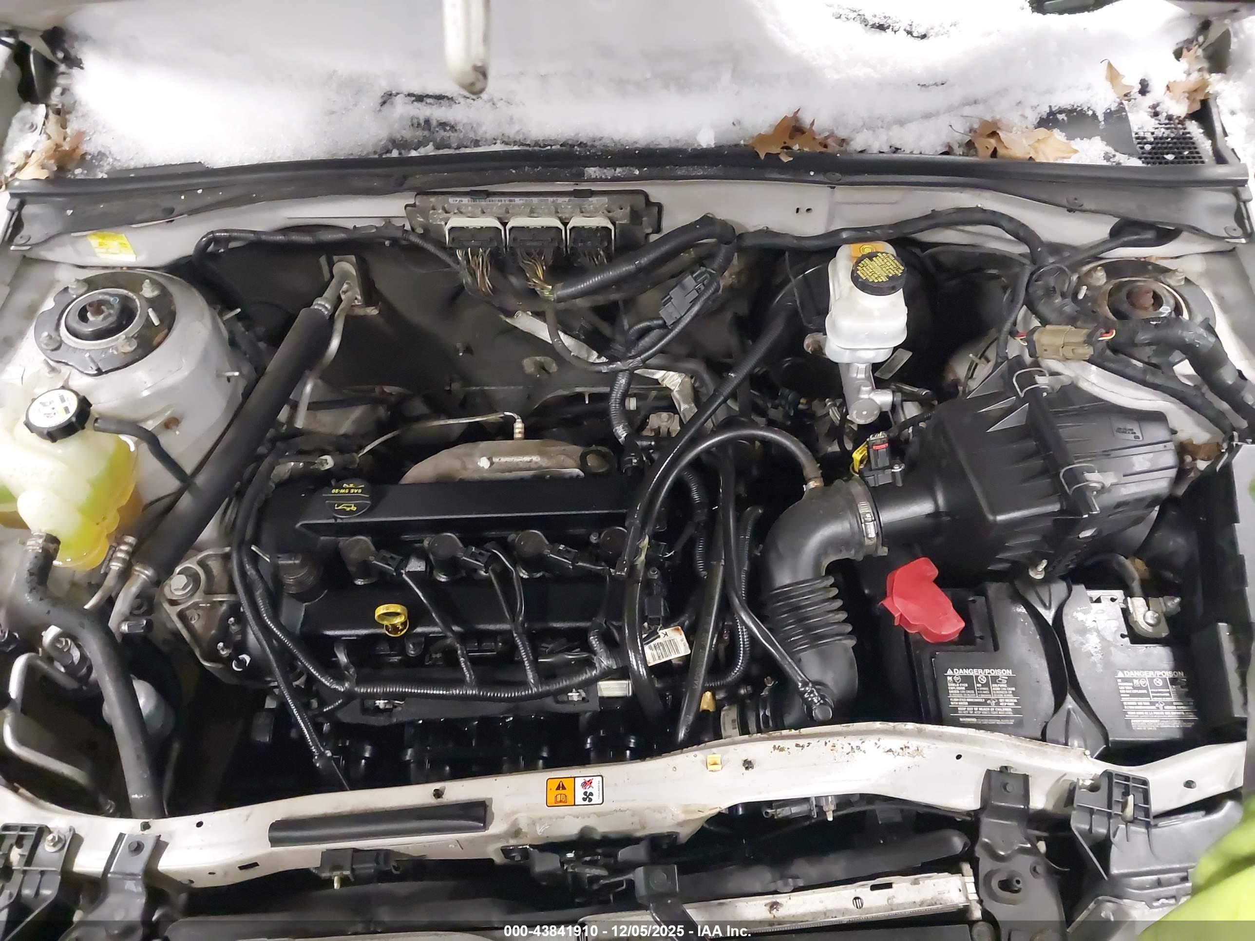 FORD ESCAPE image 10