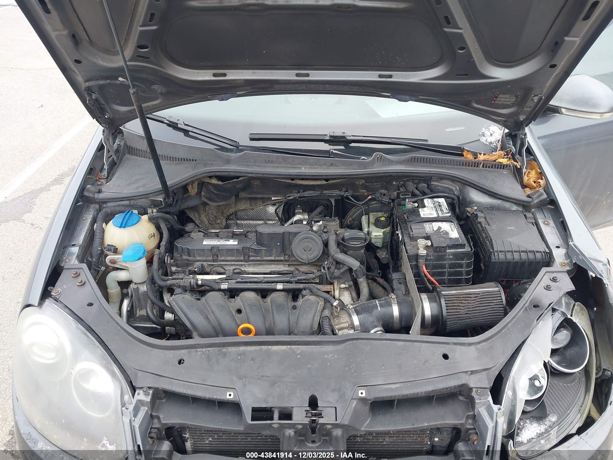 VOLKSWAGEN JETTA image 10
