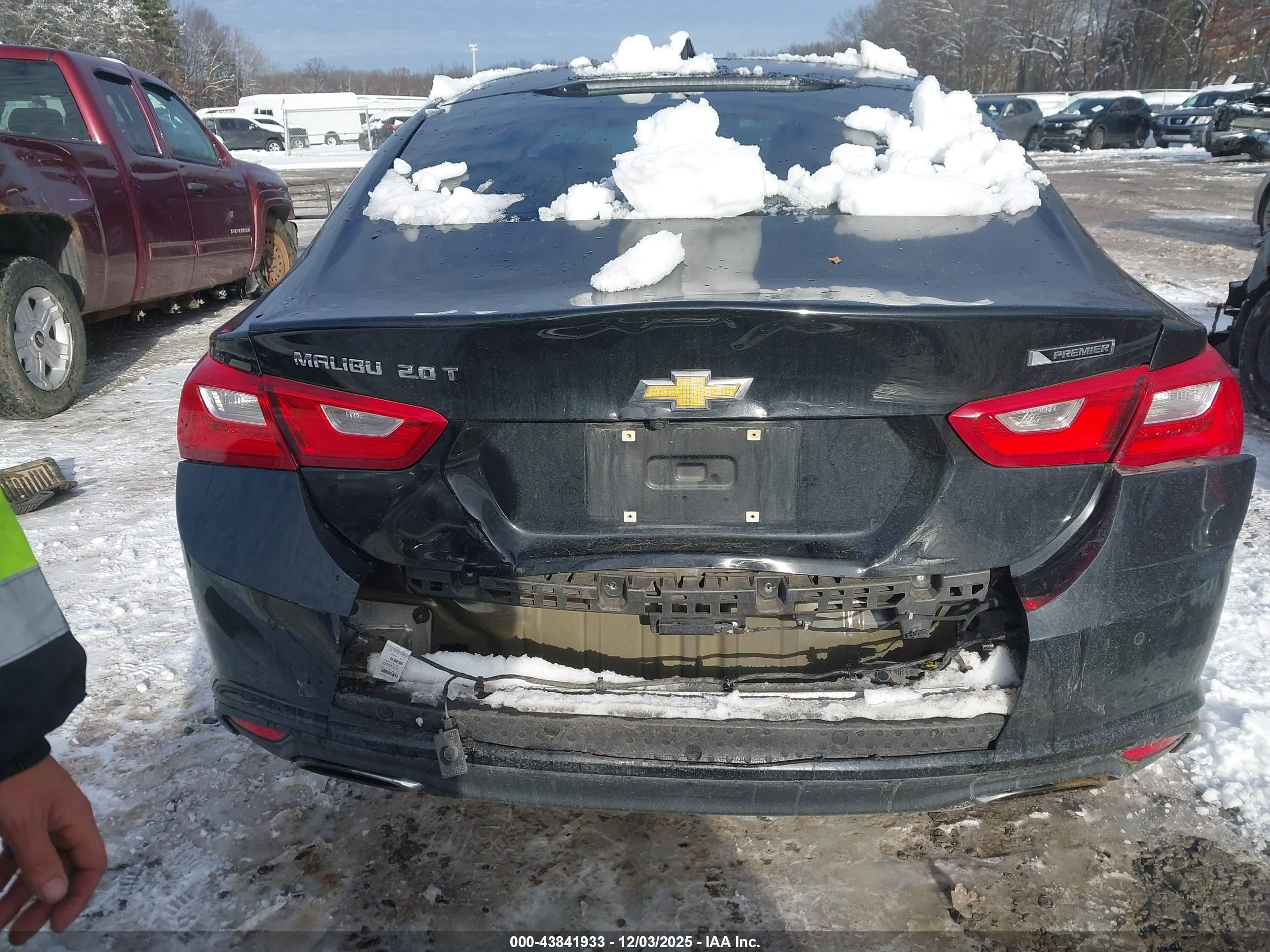 CHEVROLET MALIBU image 6