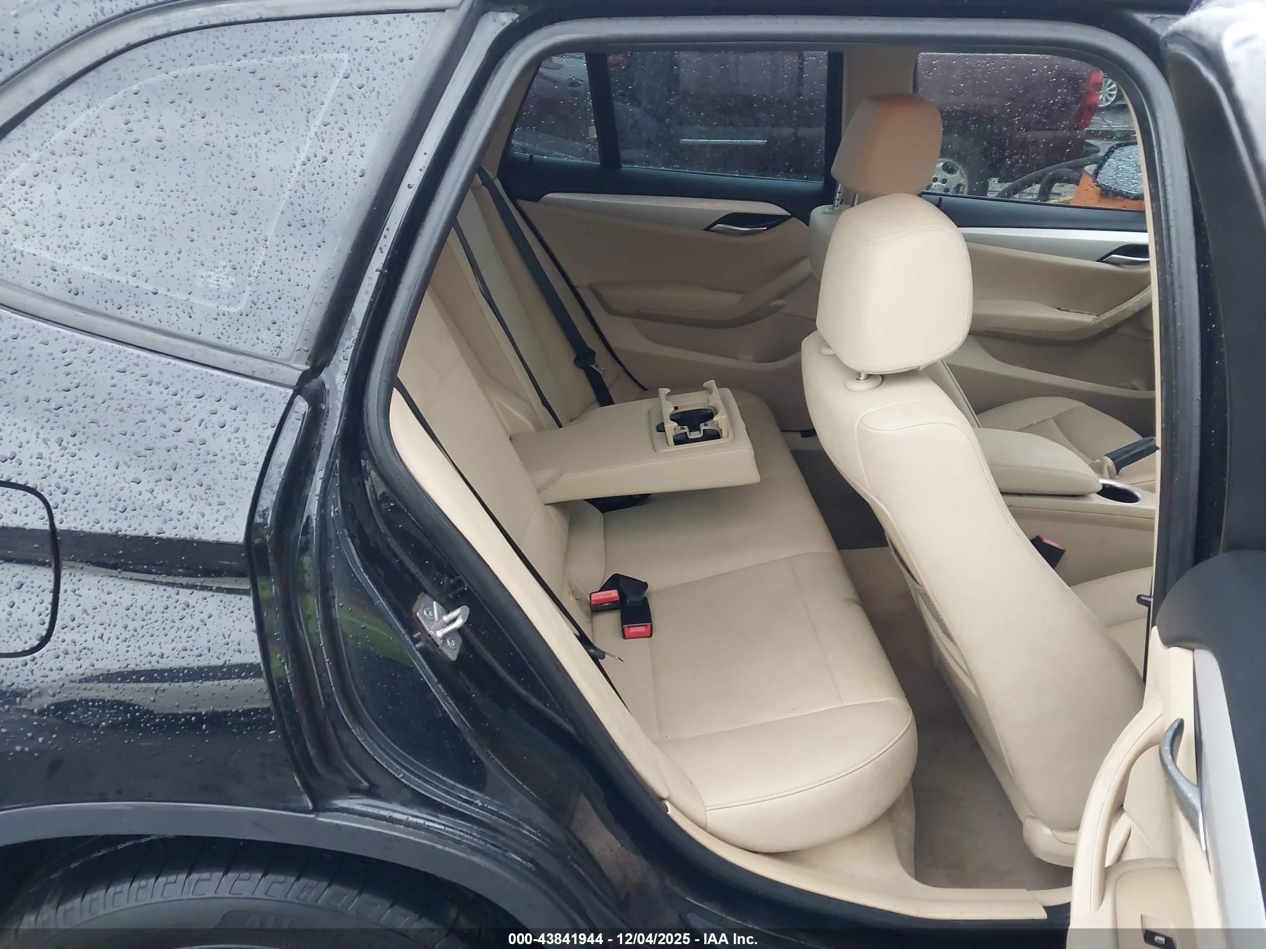 BMW X1 image 8