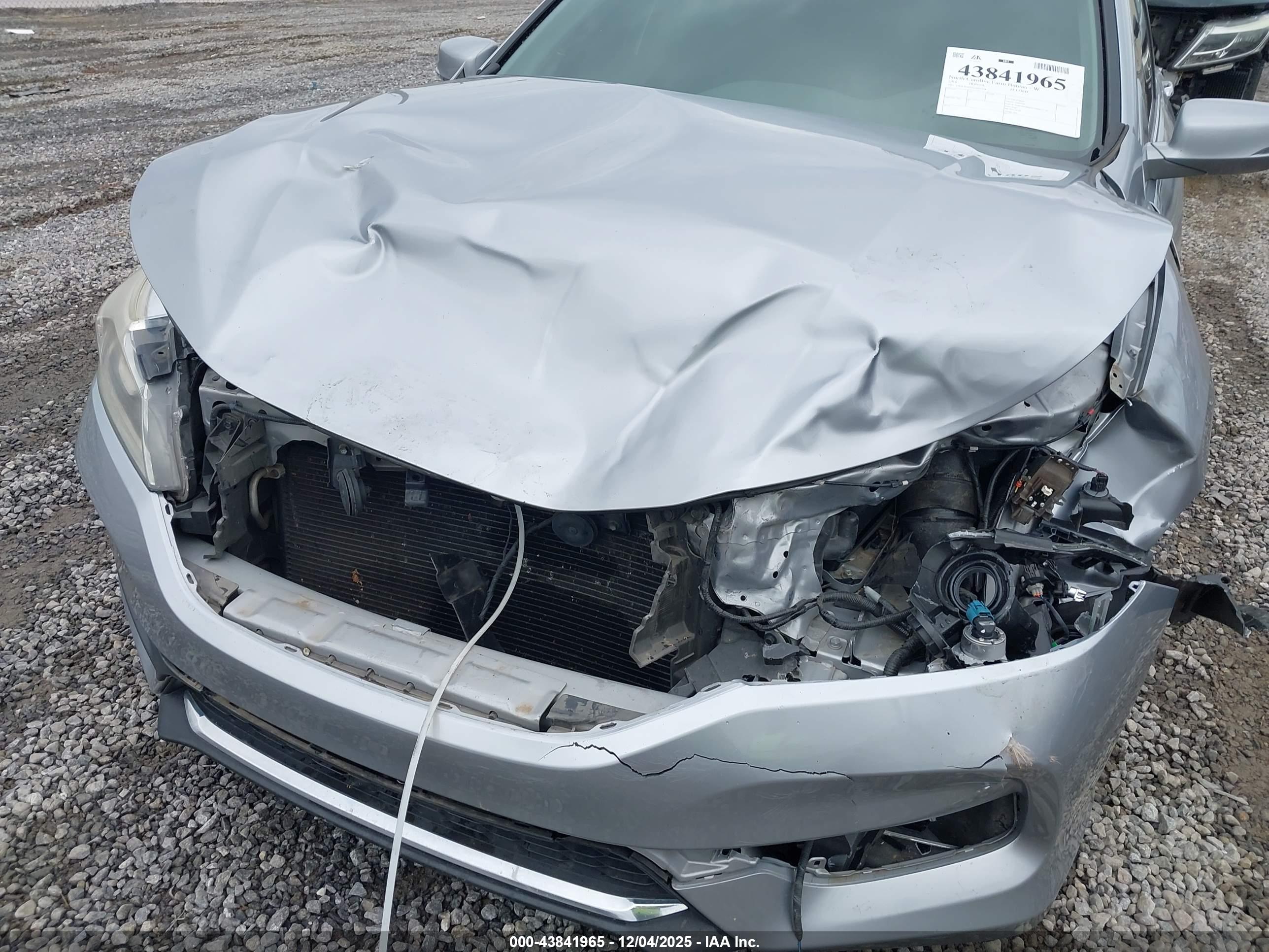 HONDA ACCORD image 6