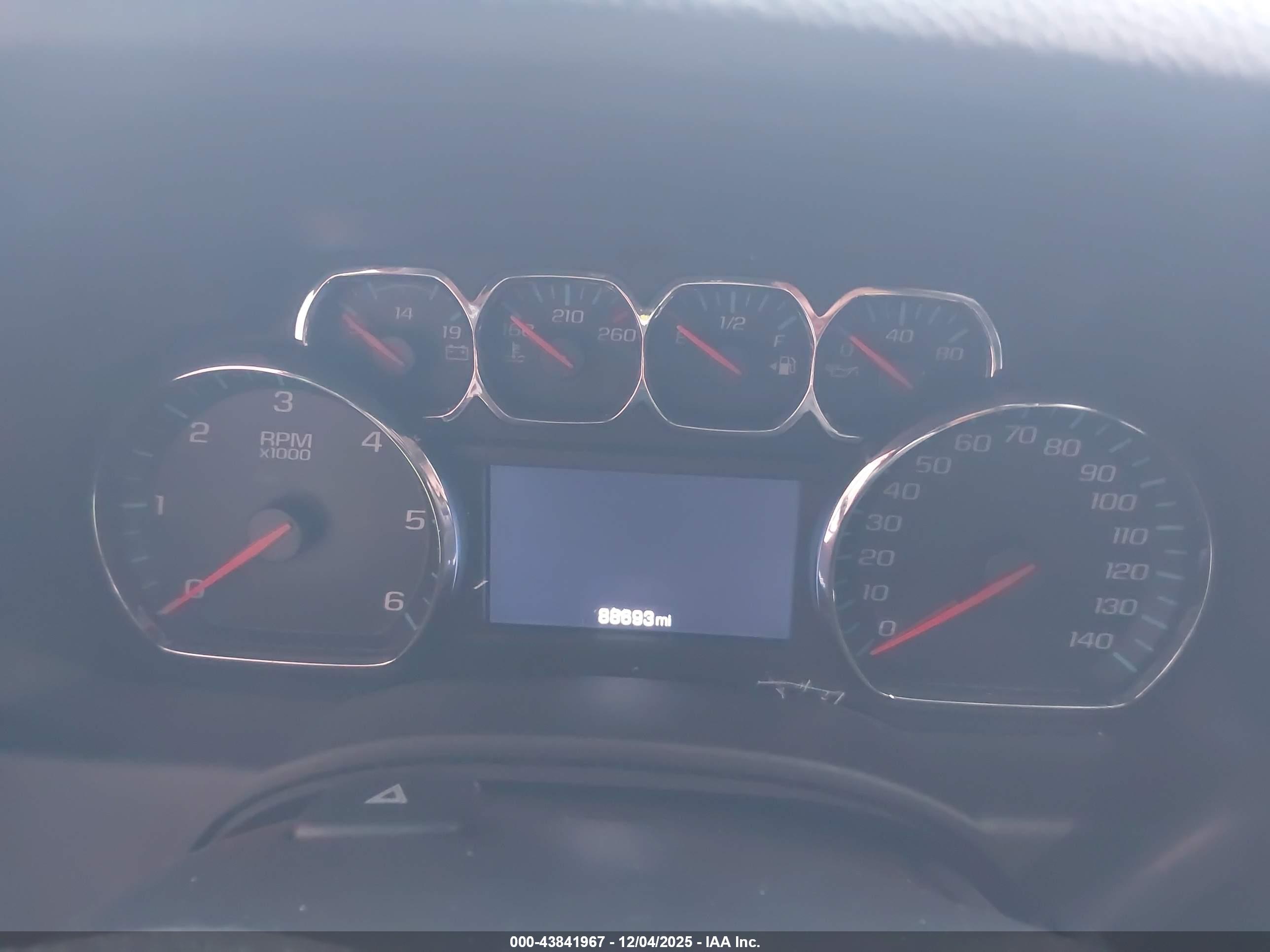 GMC YUKON image 7