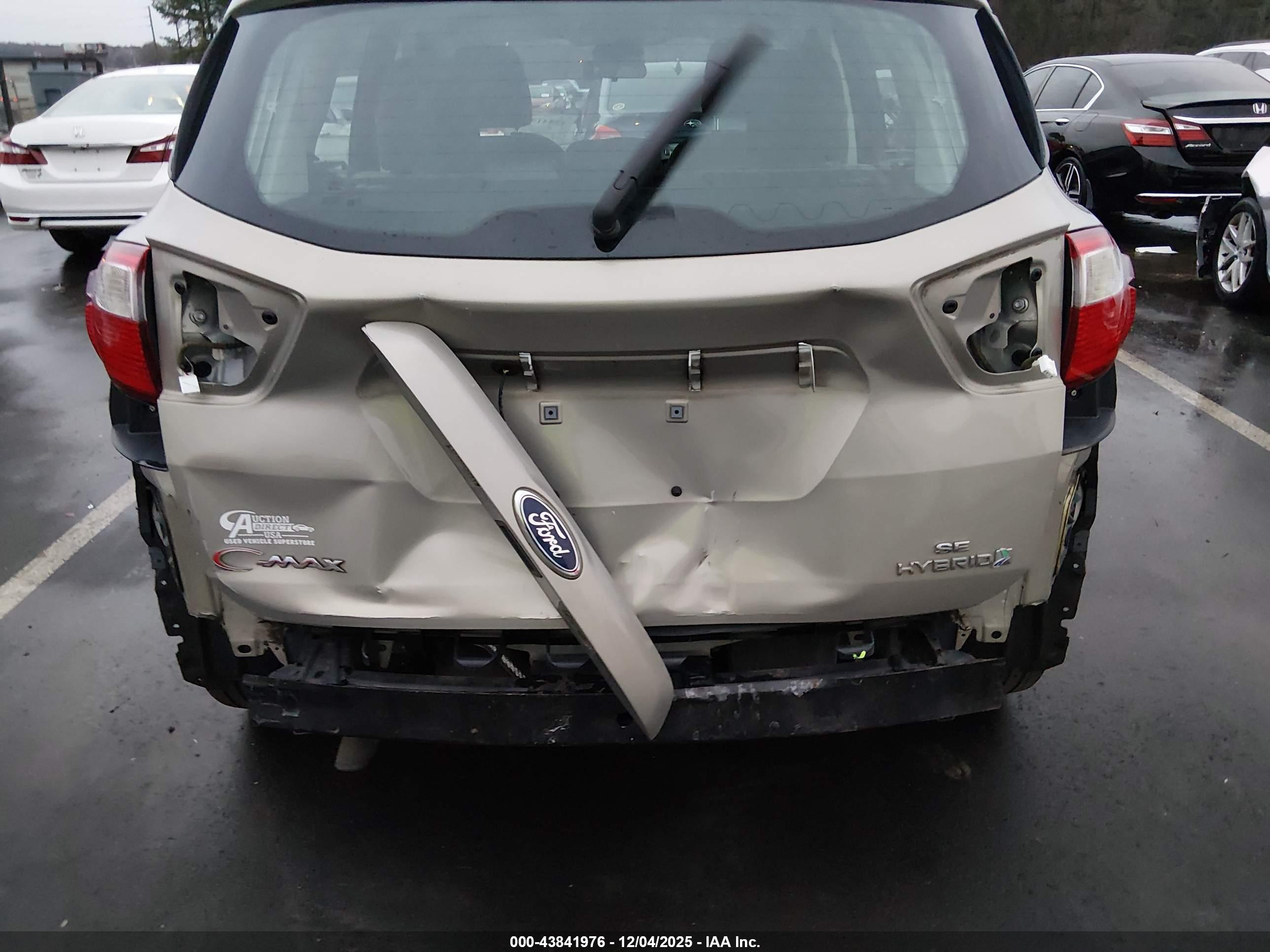 FORD C-MAX image 6