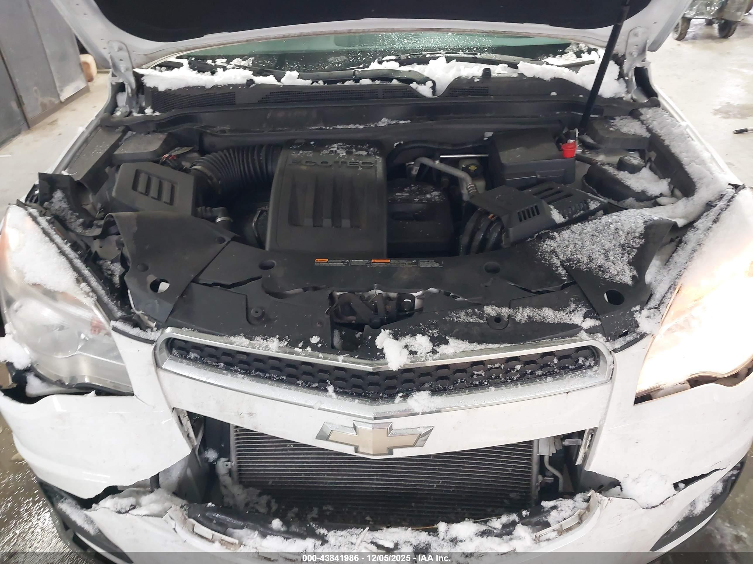 CHEVROLET EQUINOX image 10