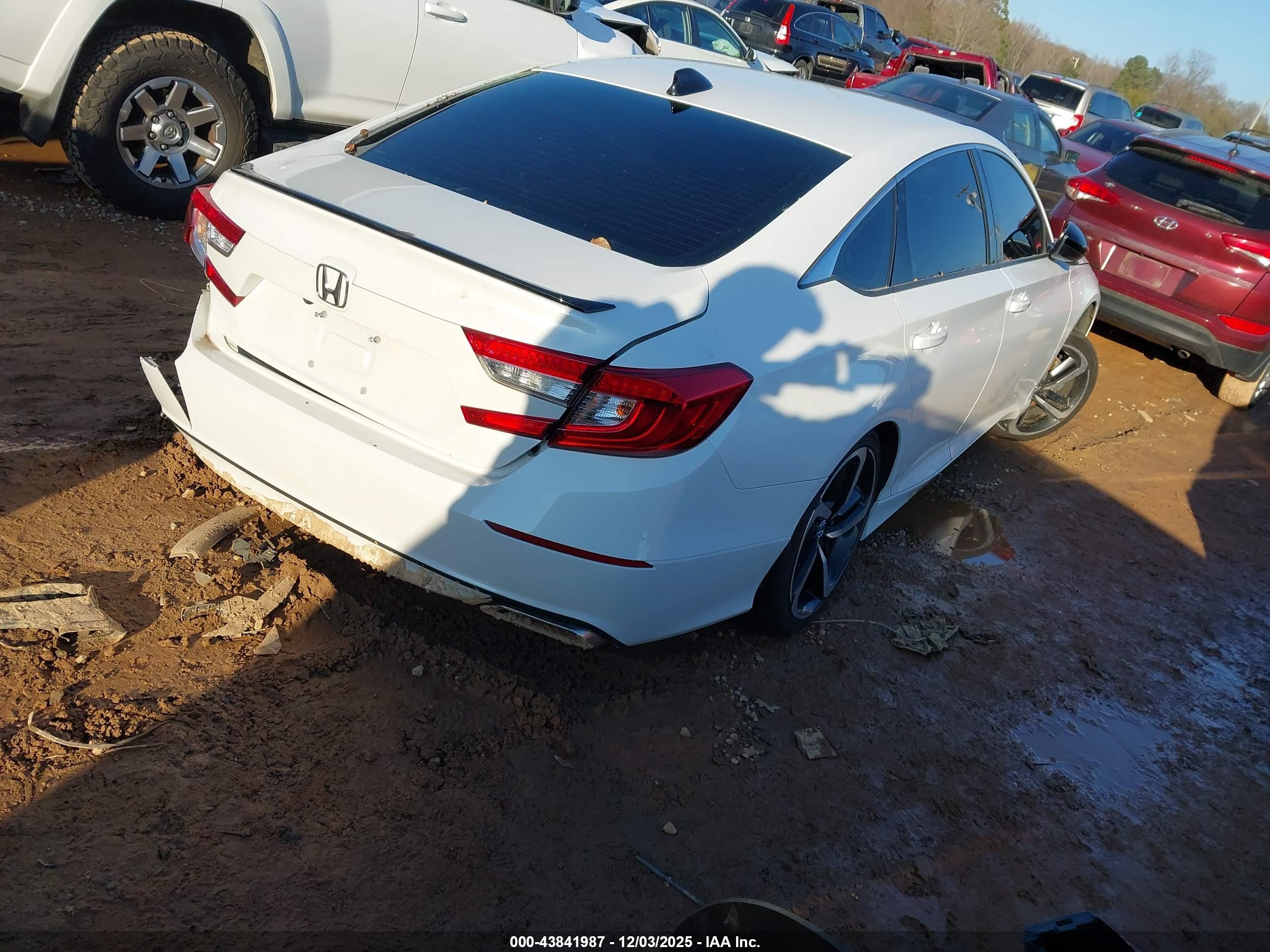 HONDA ACCORD image 4