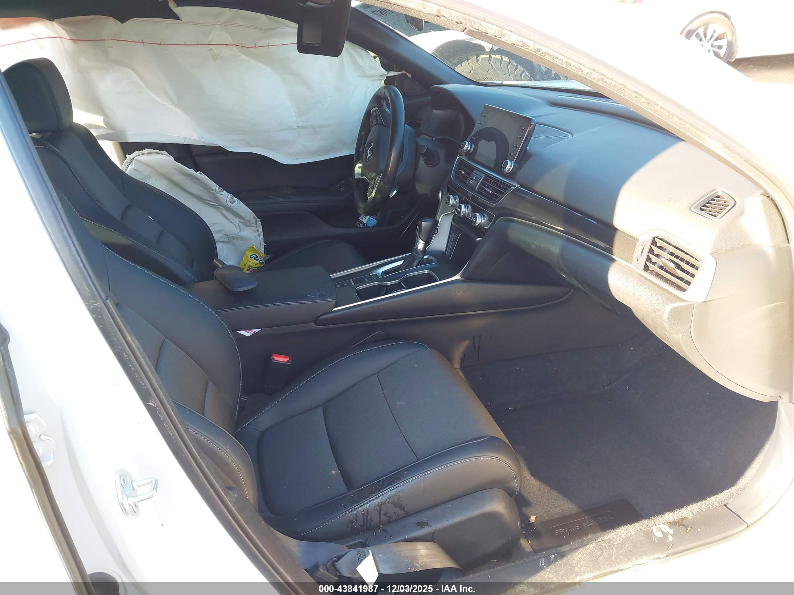 HONDA ACCORD image 5