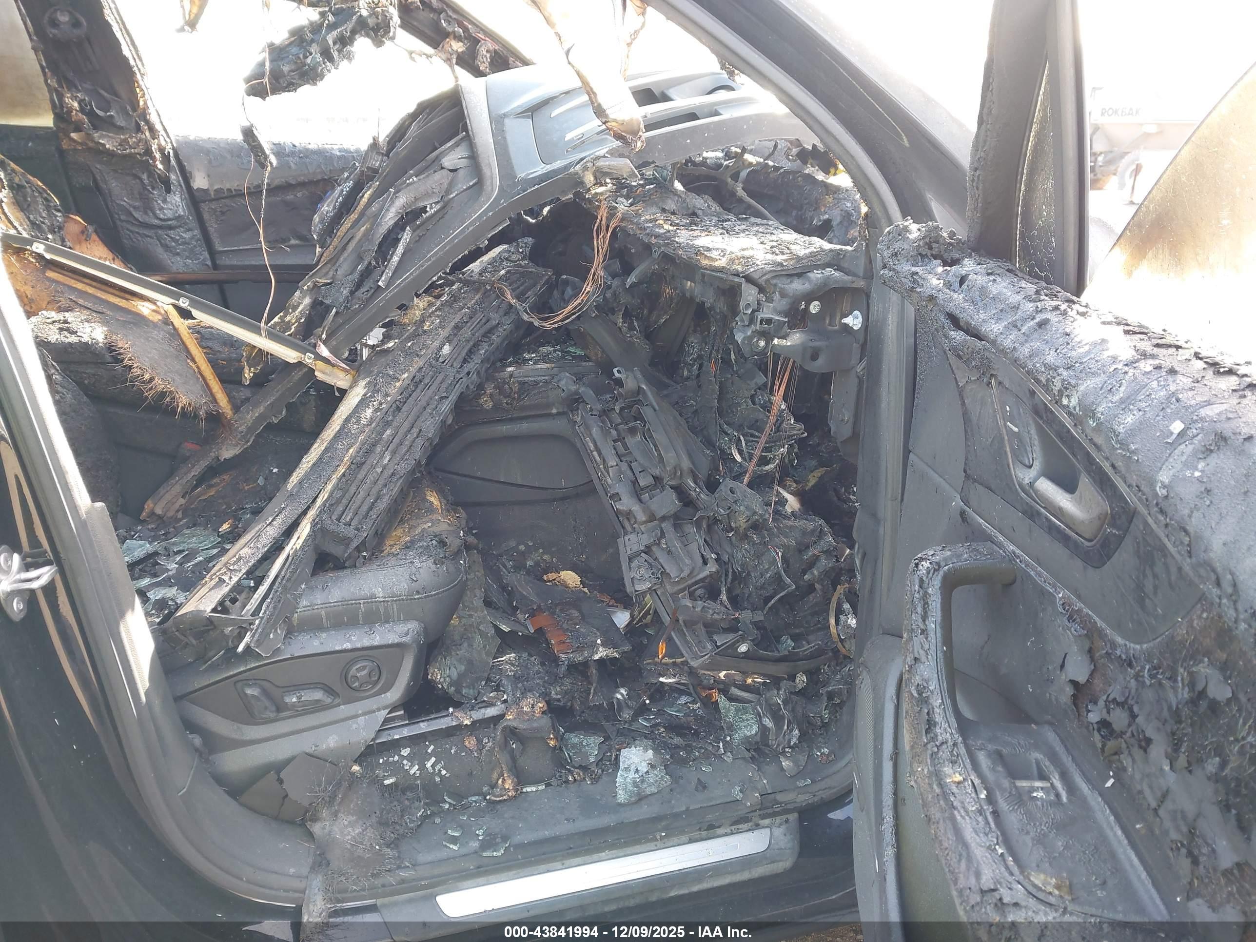 AUDI Q7 image 5