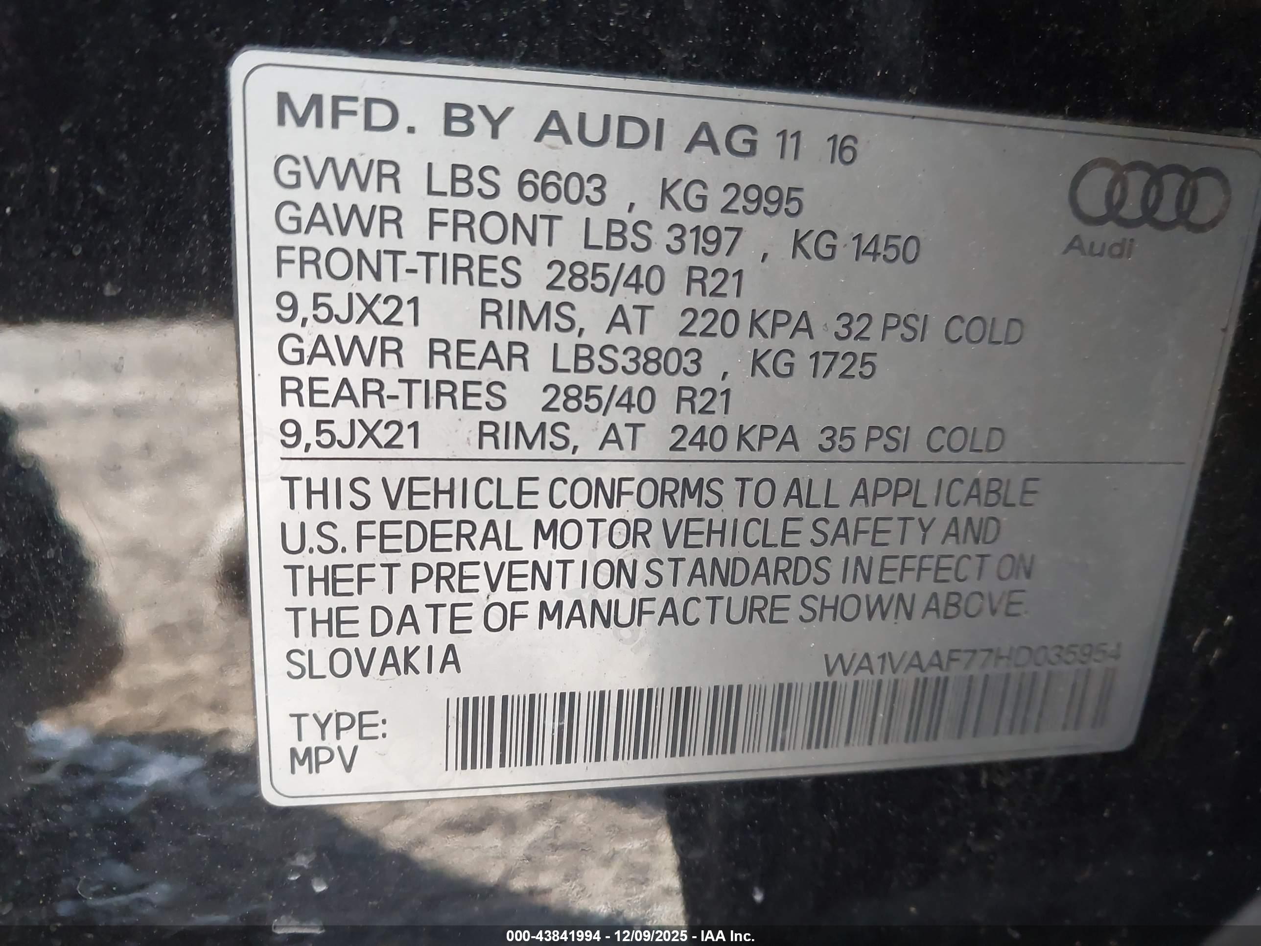 AUDI Q7 image 9