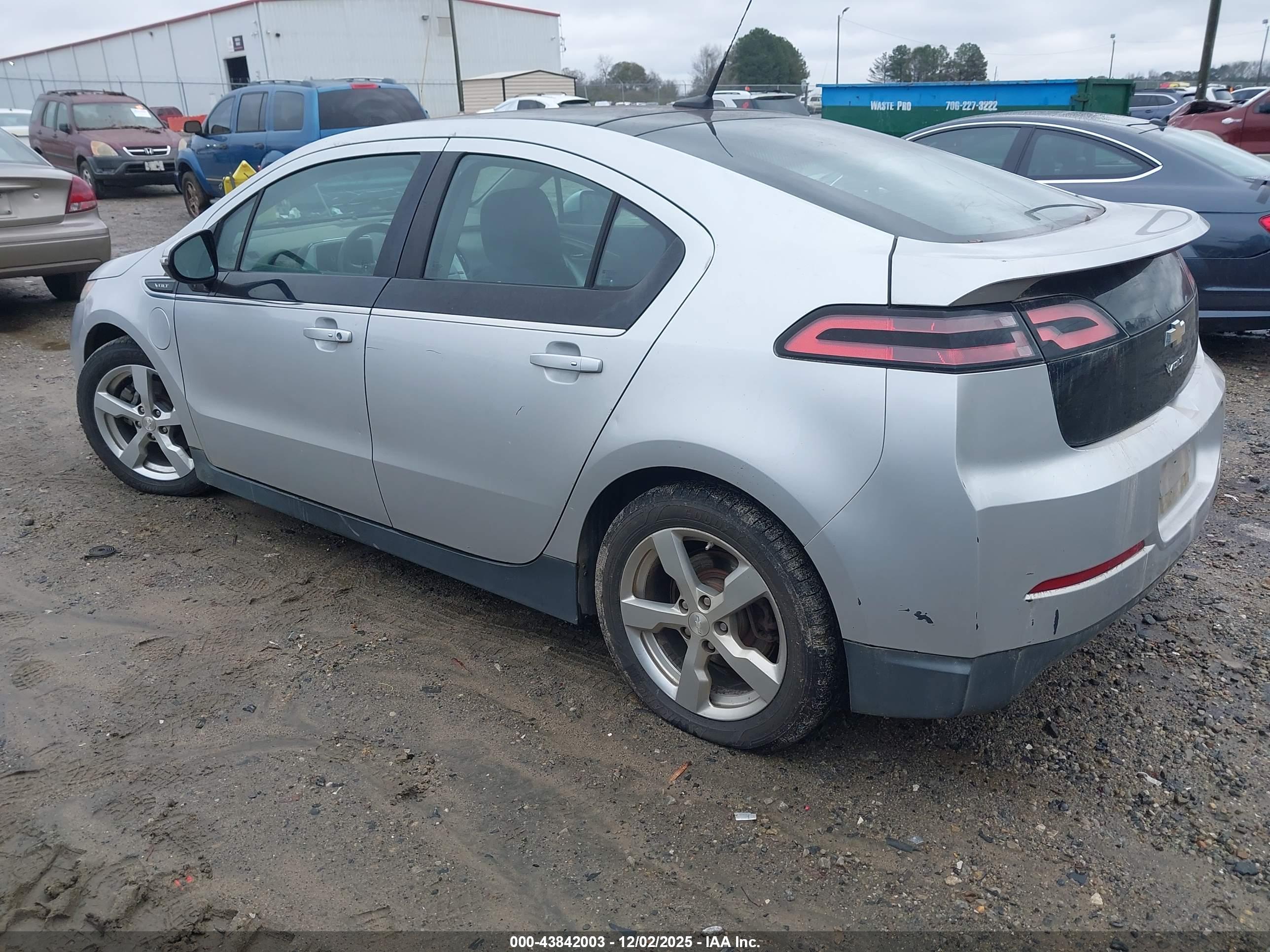 CHEVROLET VOLT image 3