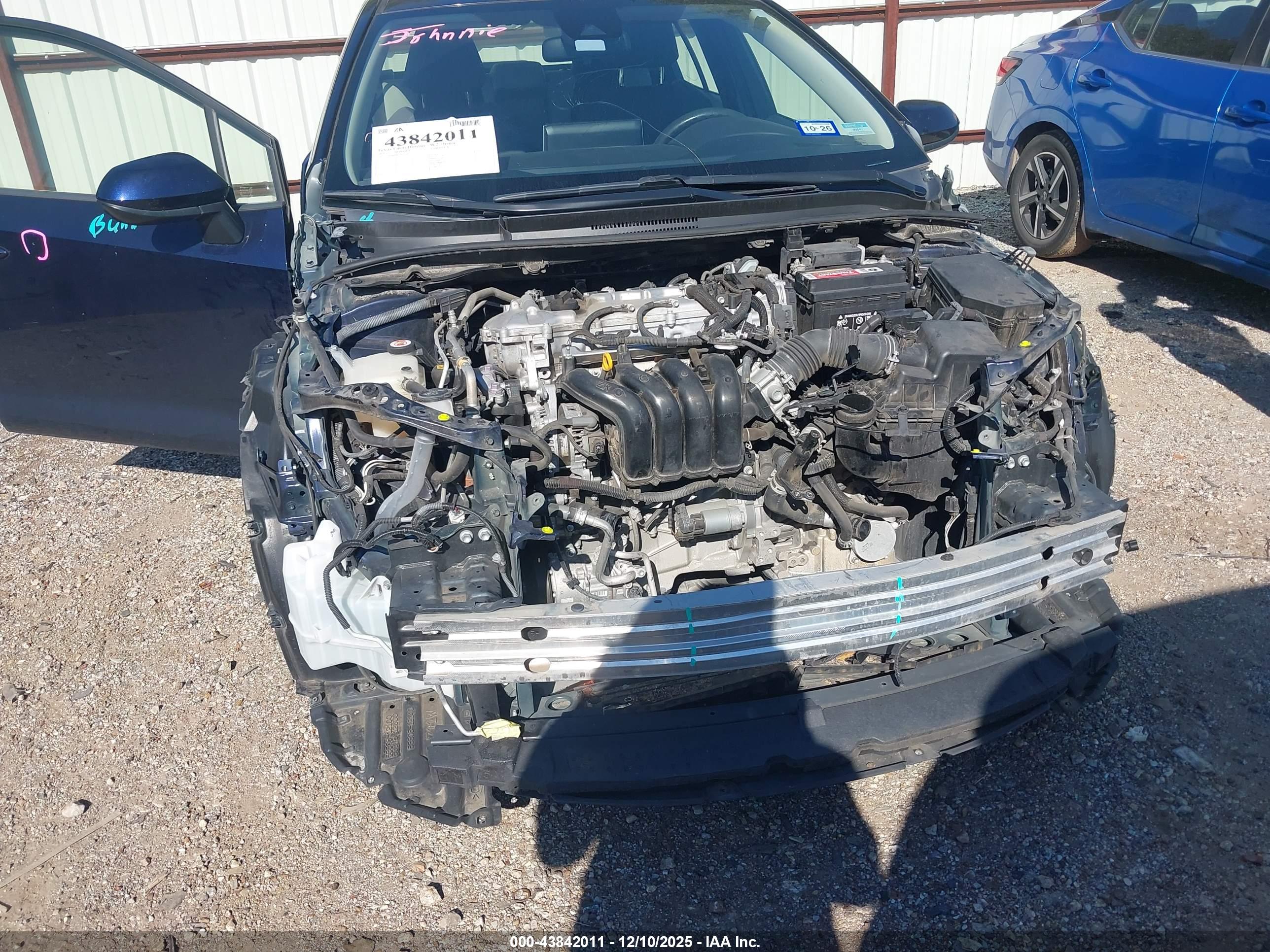 TOYOTA COROLLA image 6