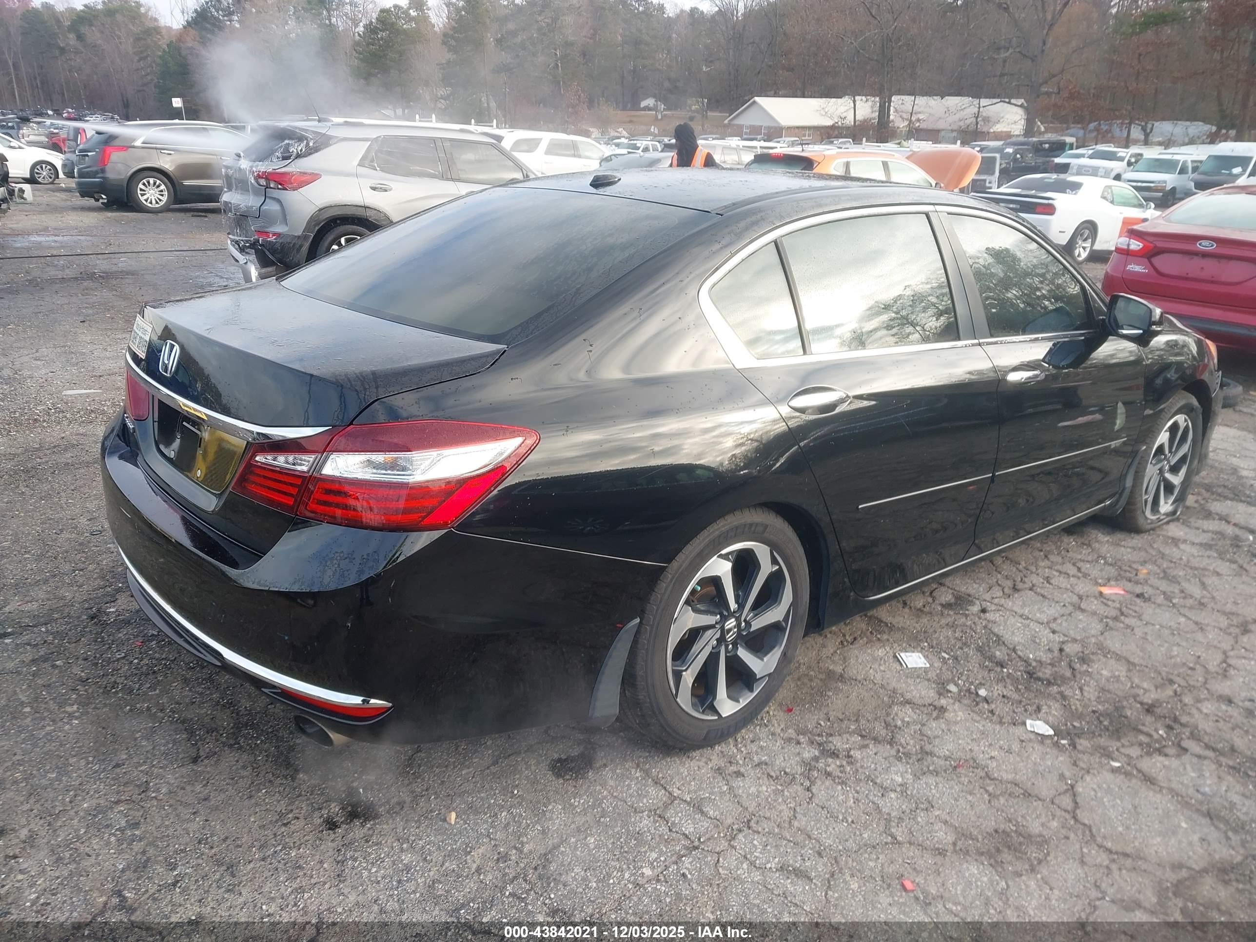 HONDA ACCORD image 4