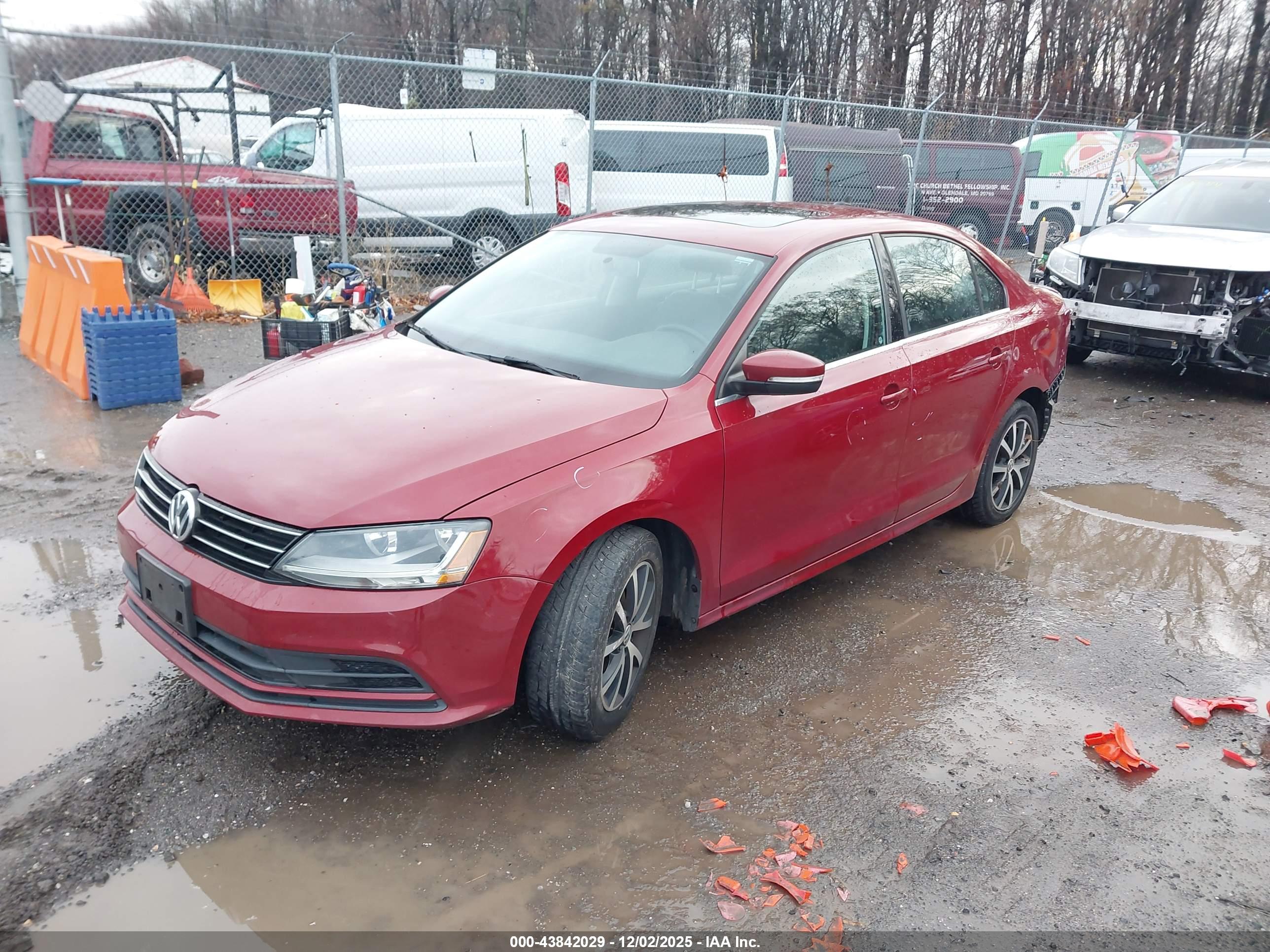 VOLKSWAGEN JETTA image 2