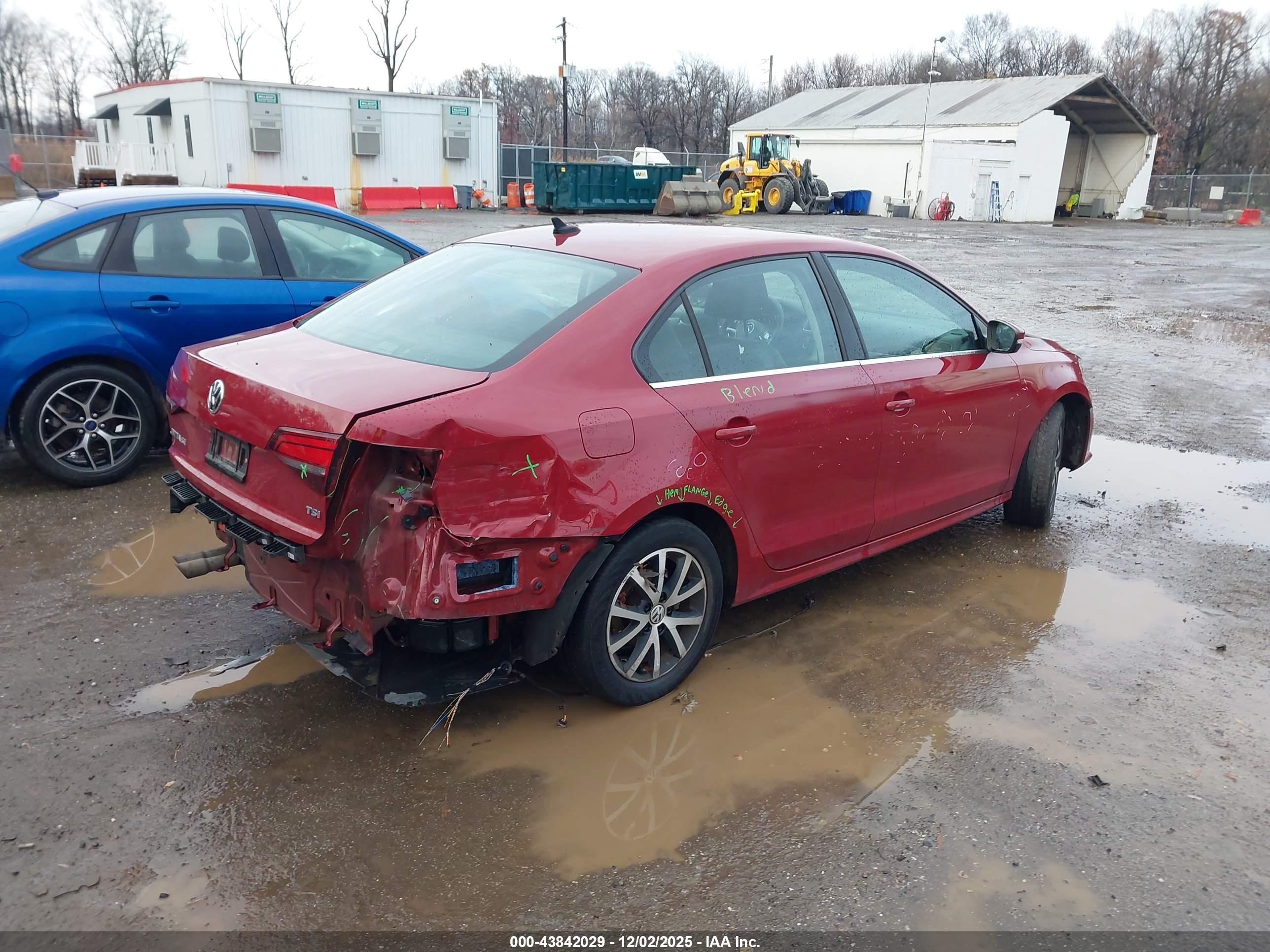 VOLKSWAGEN JETTA image 4