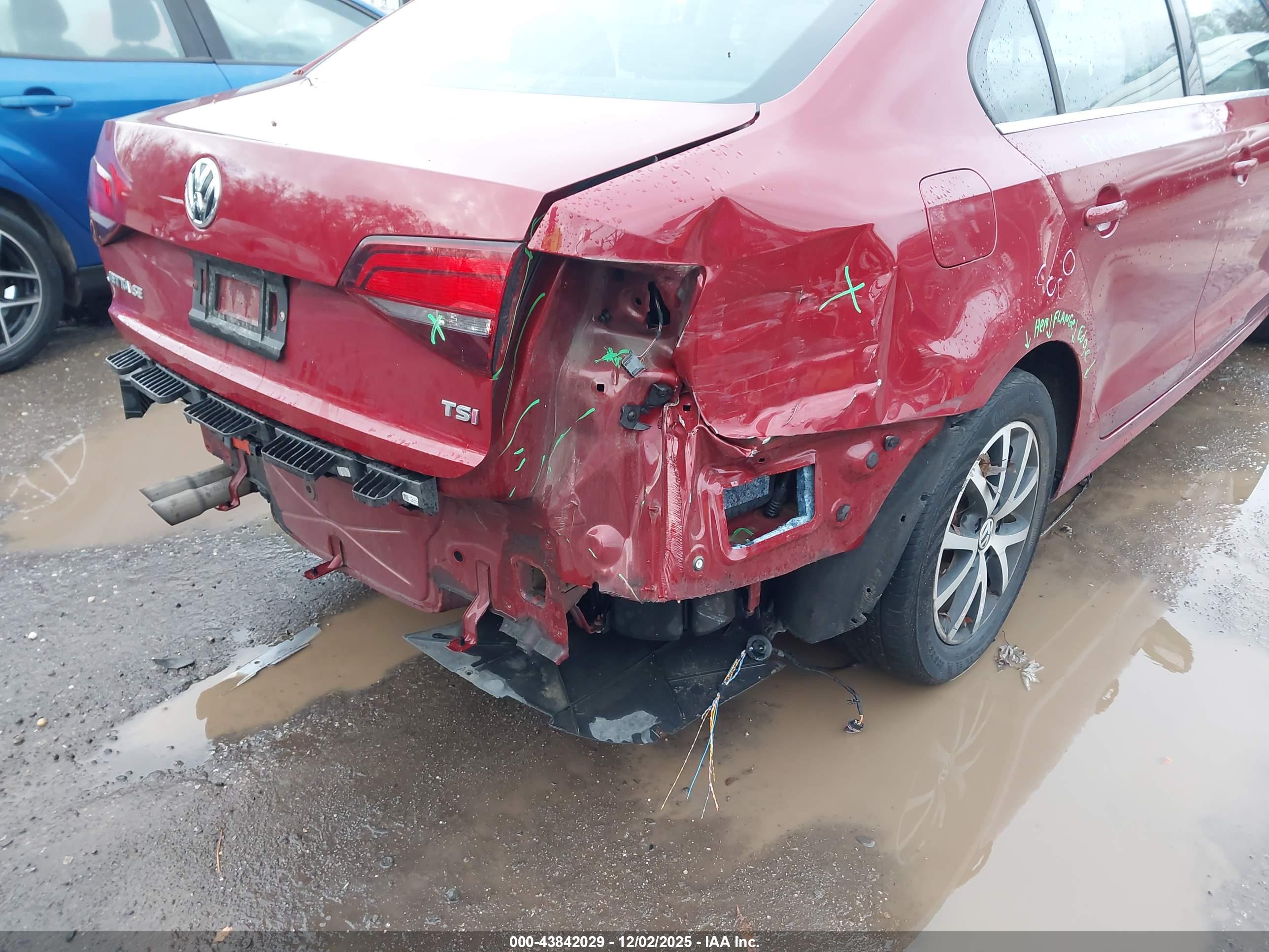 VOLKSWAGEN JETTA image 6