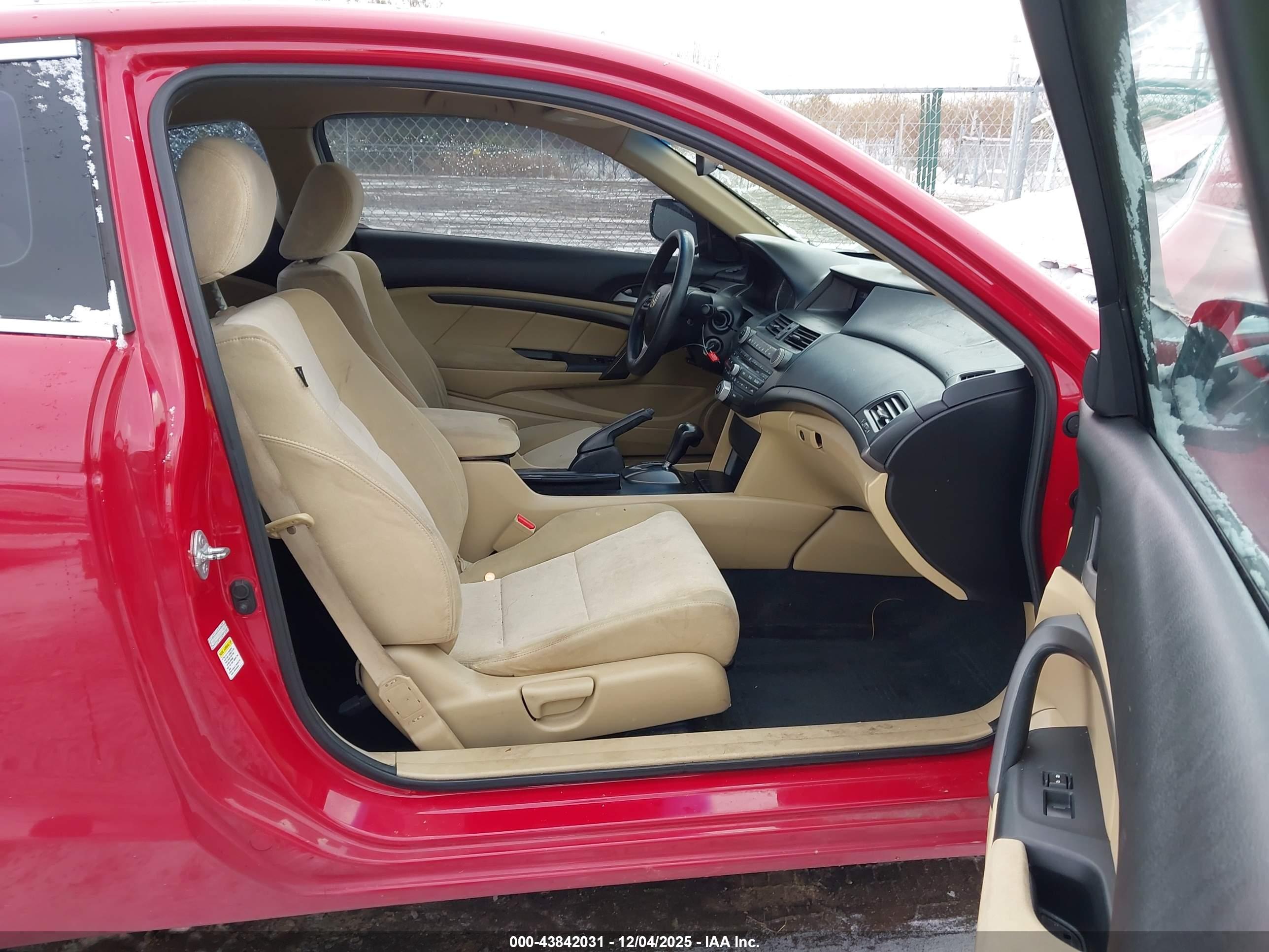 HONDA ACCORD image 5