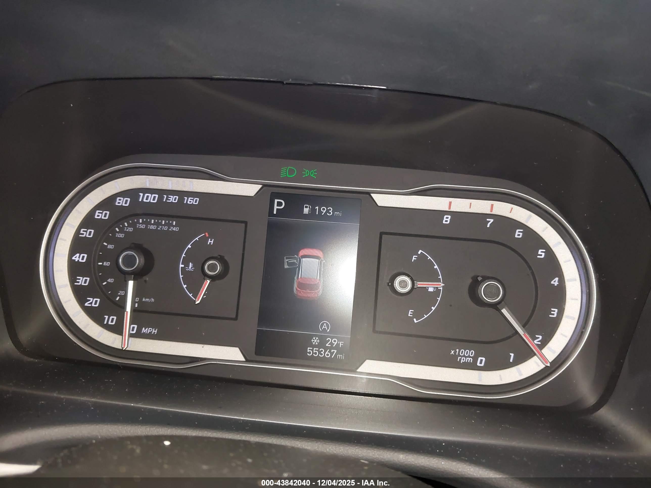 HYUNDAI TUCSON image 7