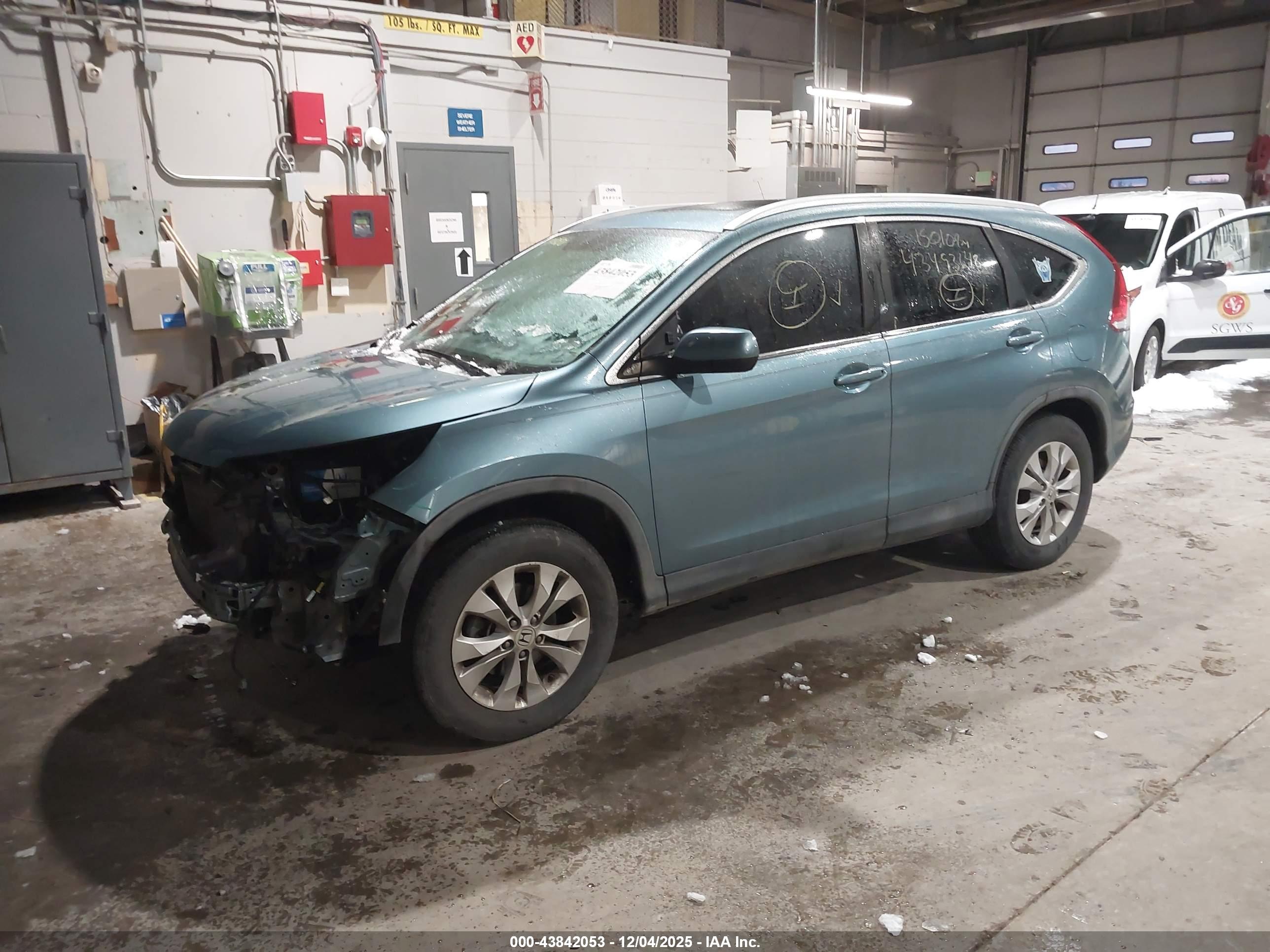 HONDA CR-V image 2