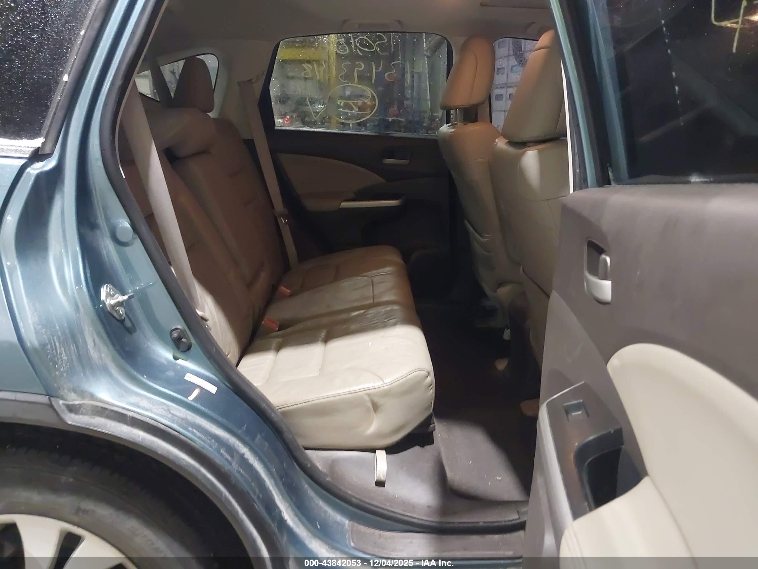 HONDA CR-V image 8
