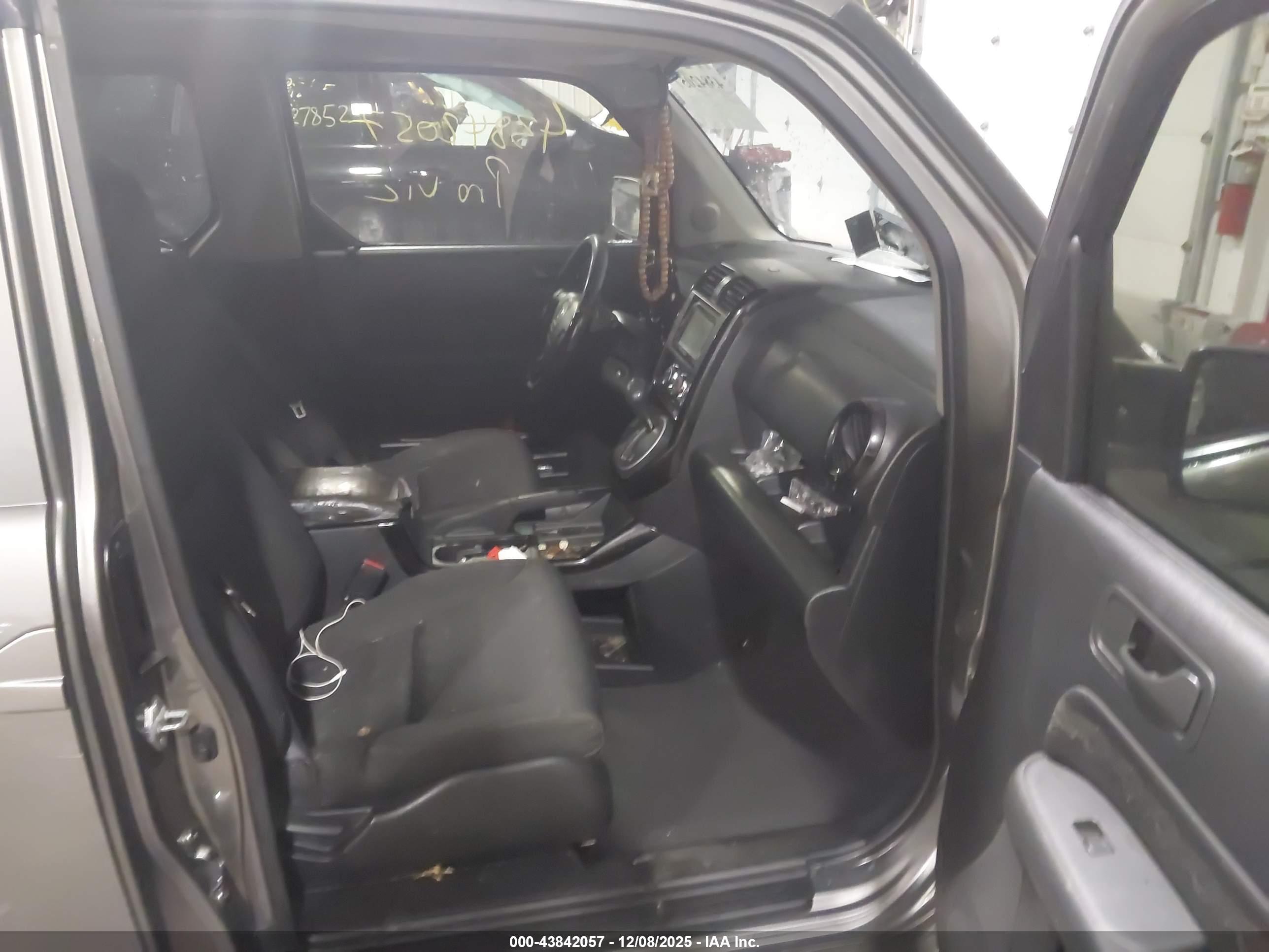 HONDA ELEMENT image 5
