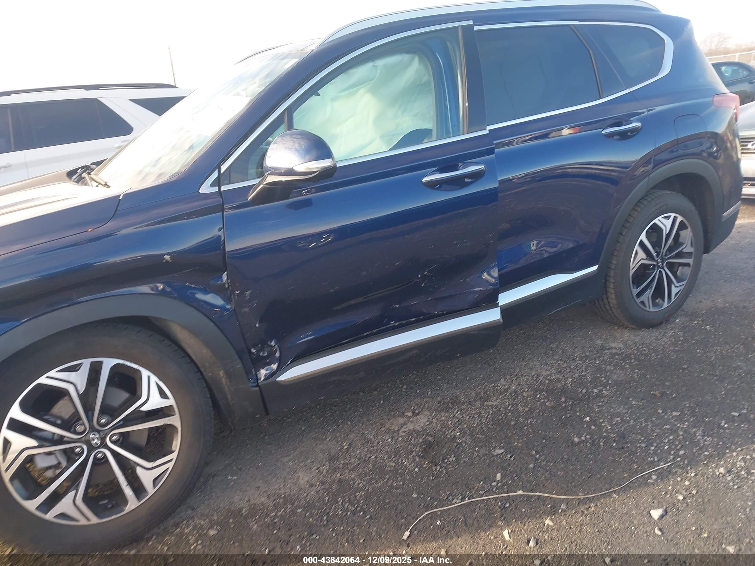 HYUNDAI SANTA image 6