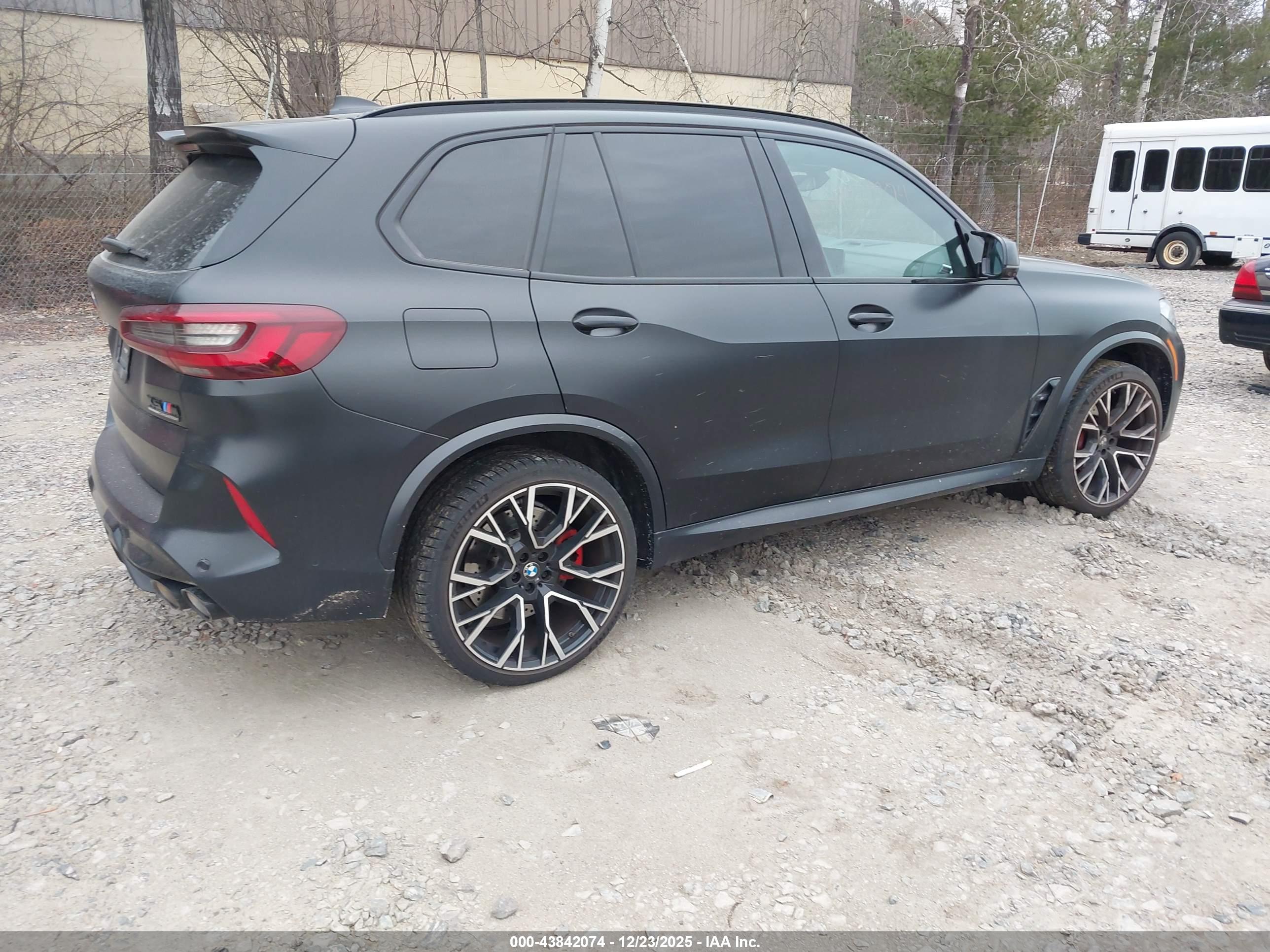 BMW X5 image 4