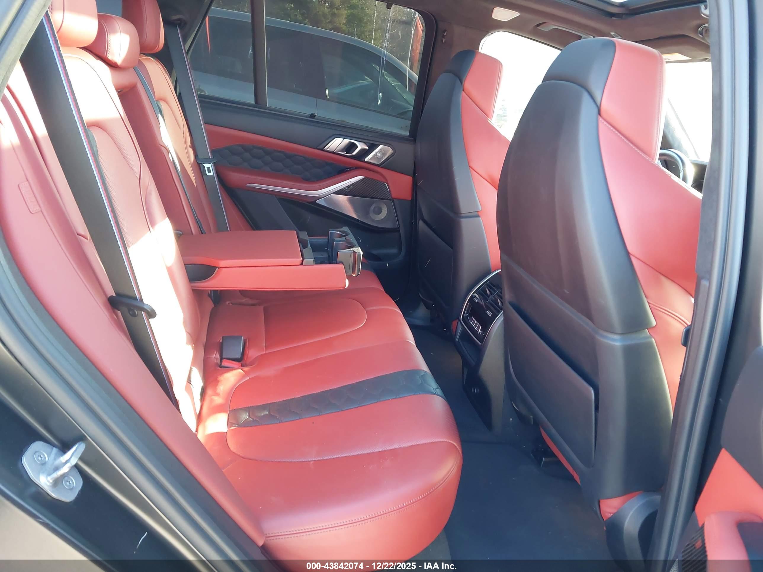BMW X5 image 8