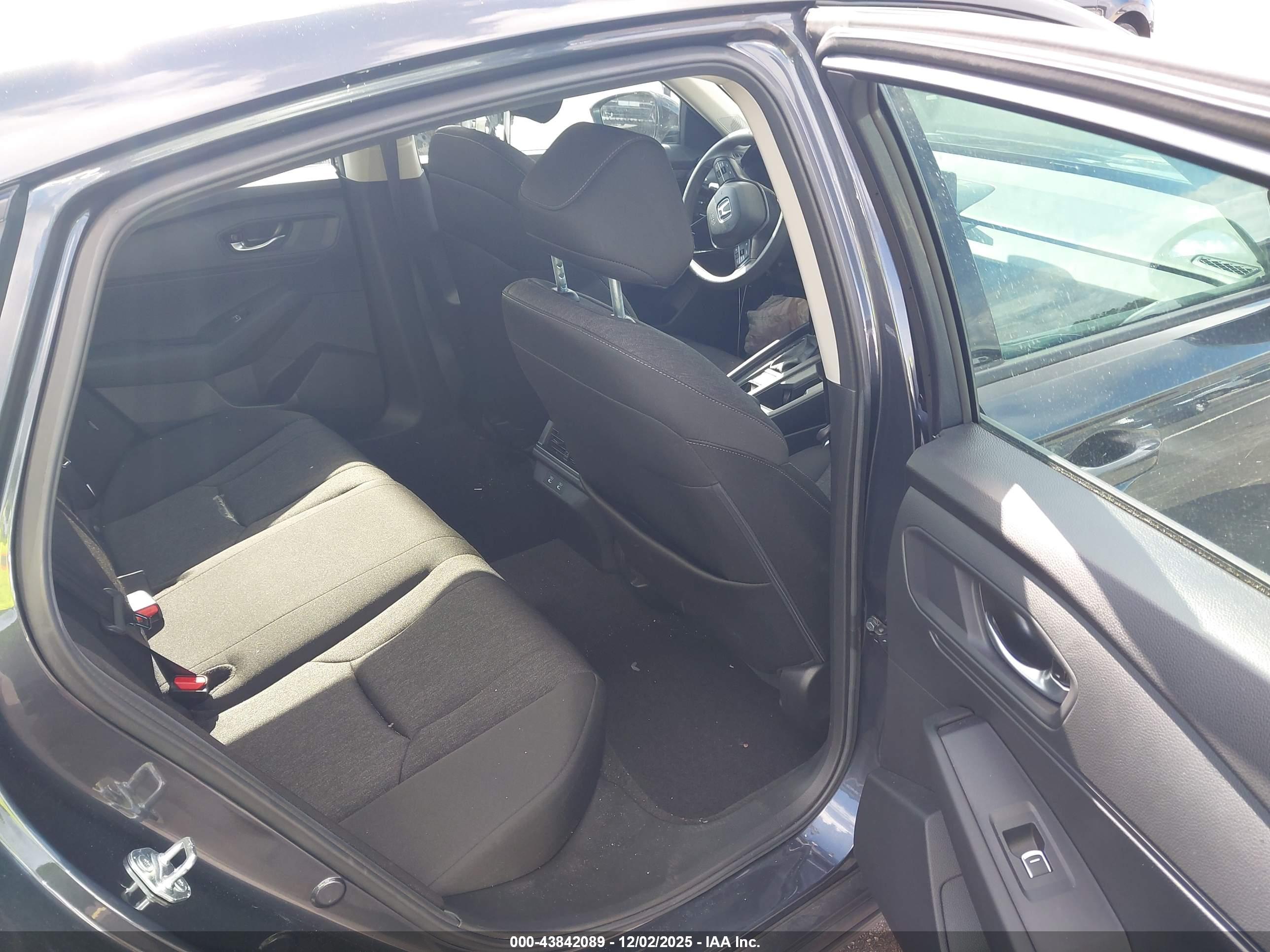 HONDA ACCORD image 8