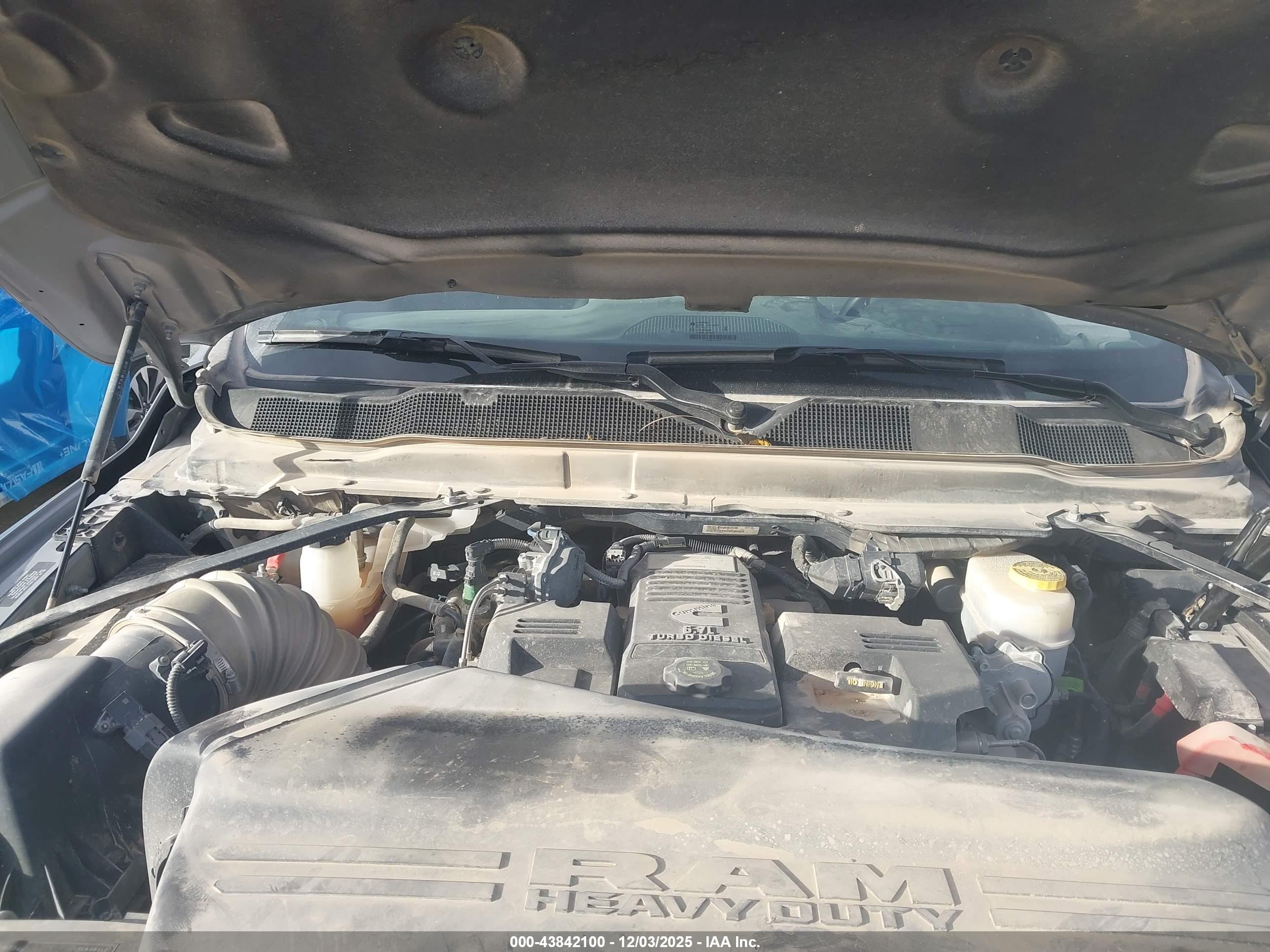 RAM 2500 image 10