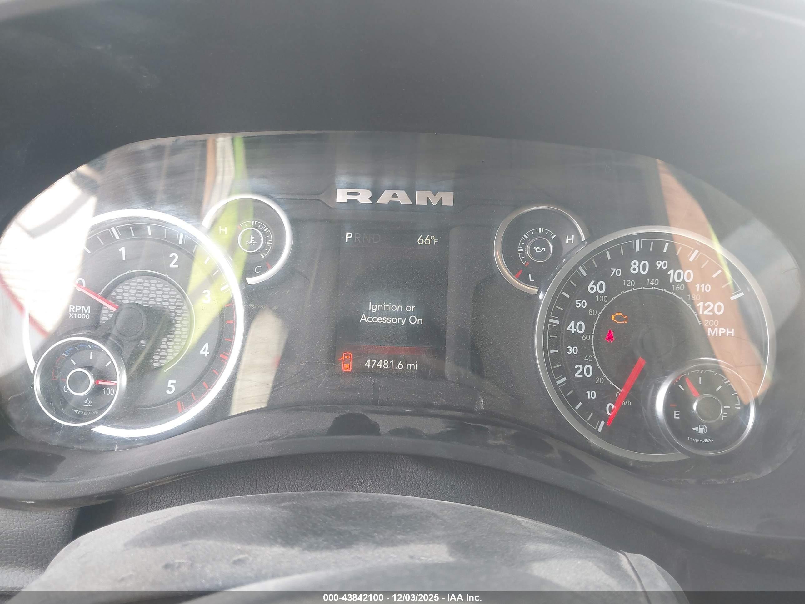 RAM 2500 image 7