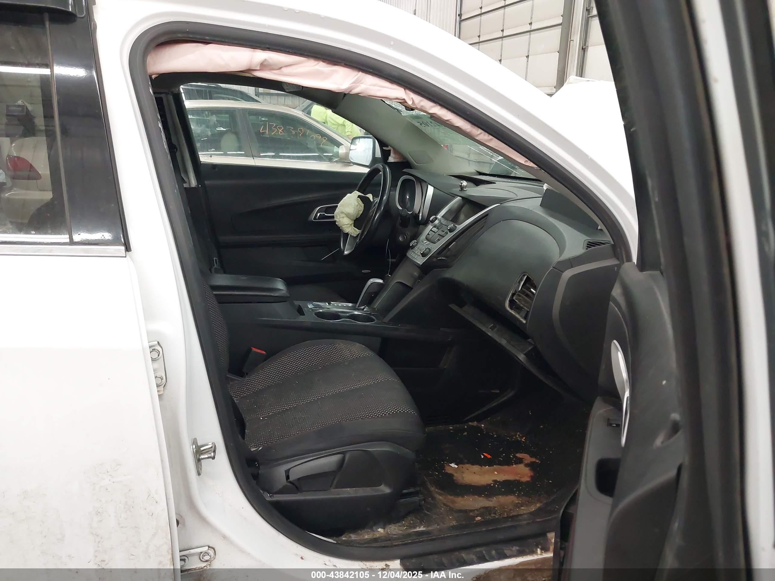 CHEVROLET EQUINOX image 5