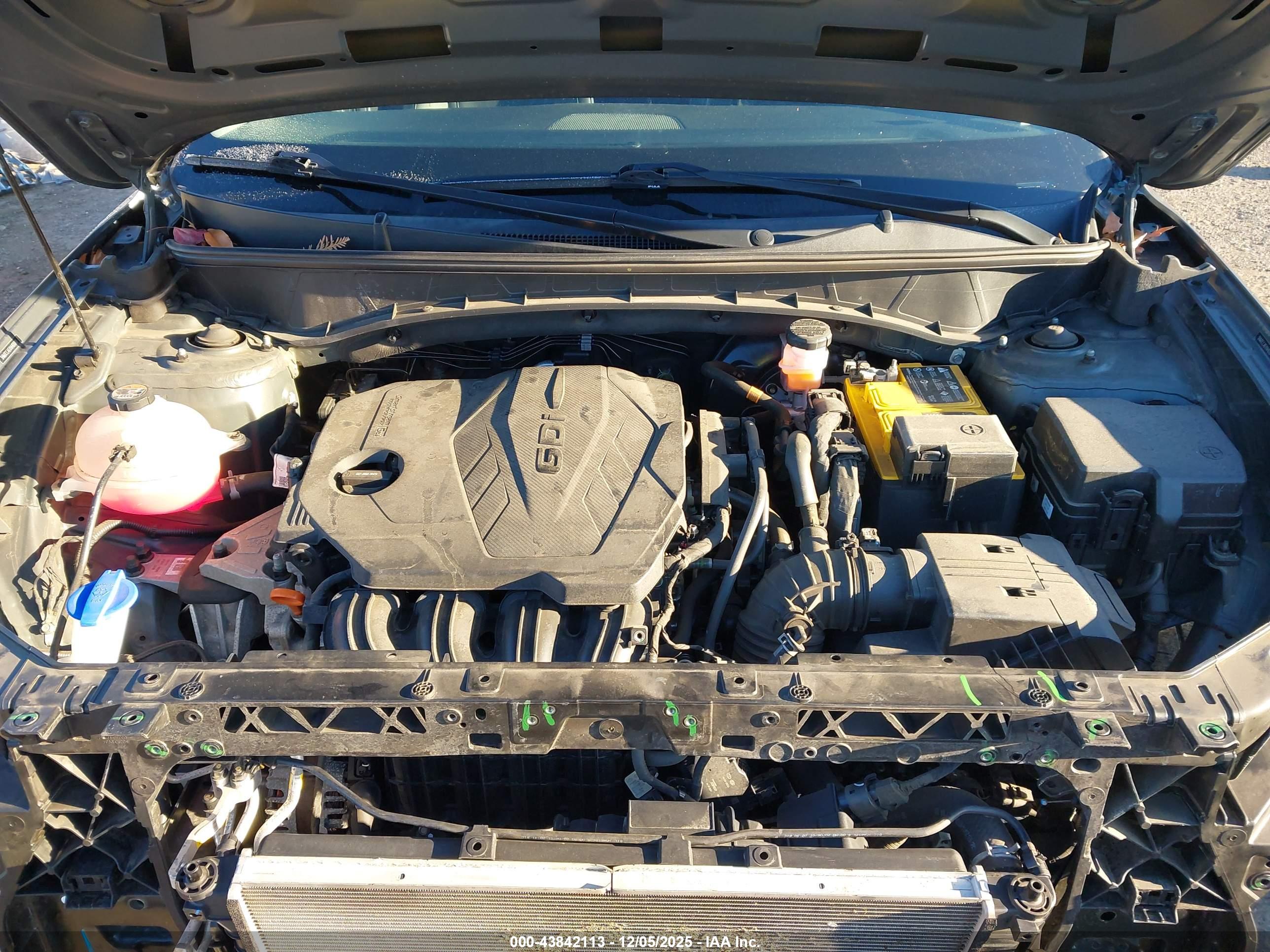 HYUNDAI TUCSON image 10