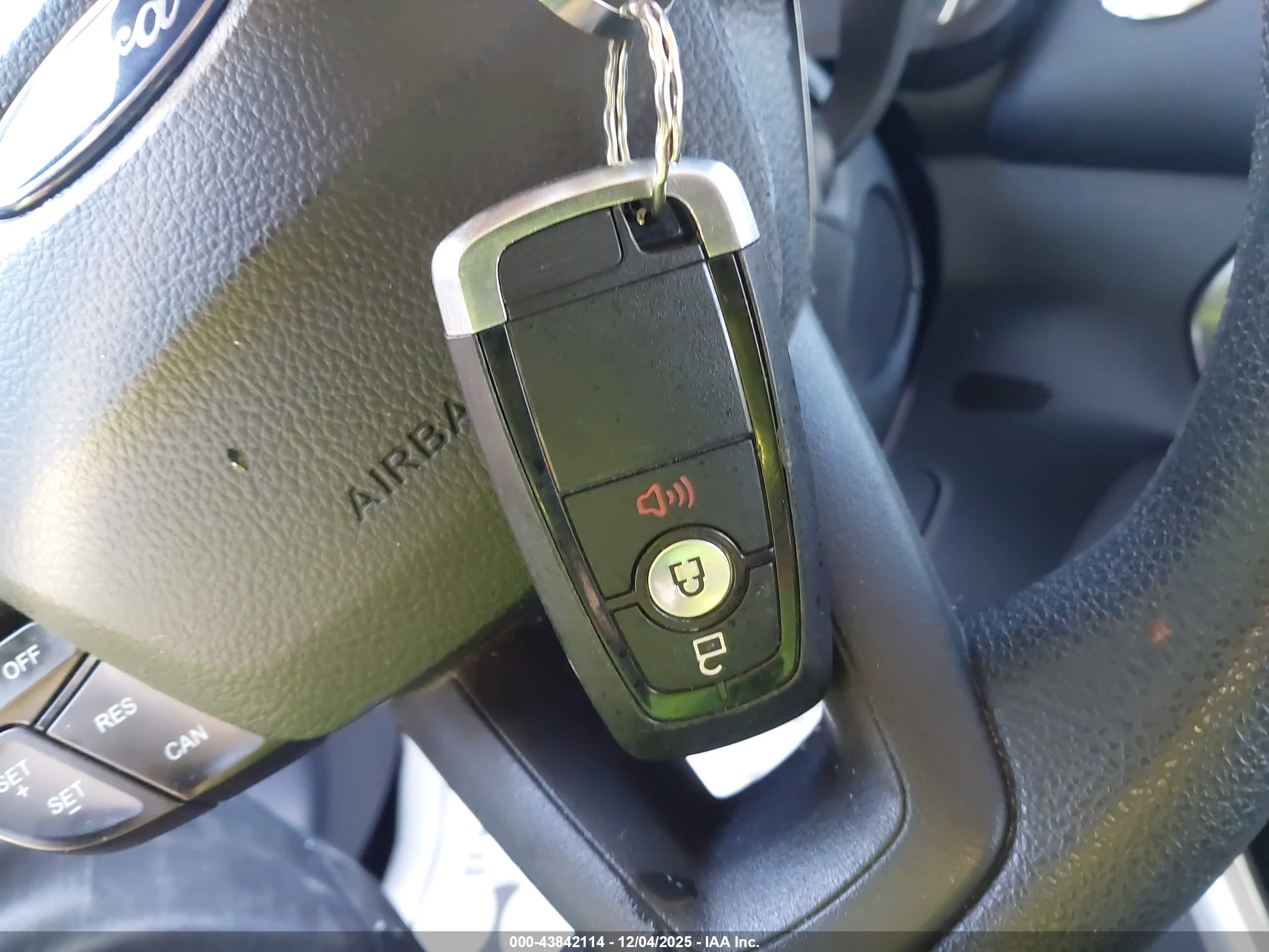 FORD ECOSPORT image 11