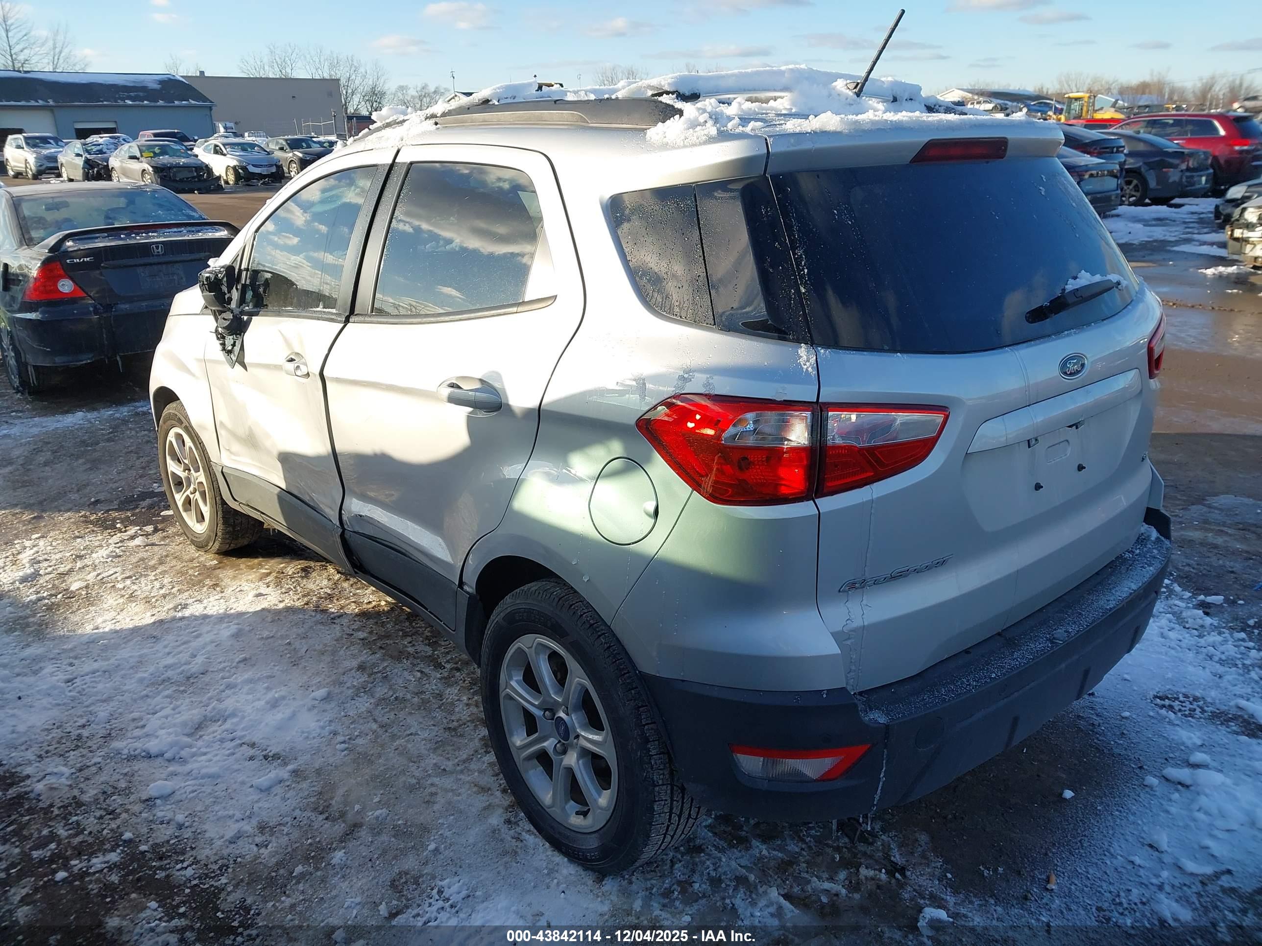 FORD ECOSPORT image 3