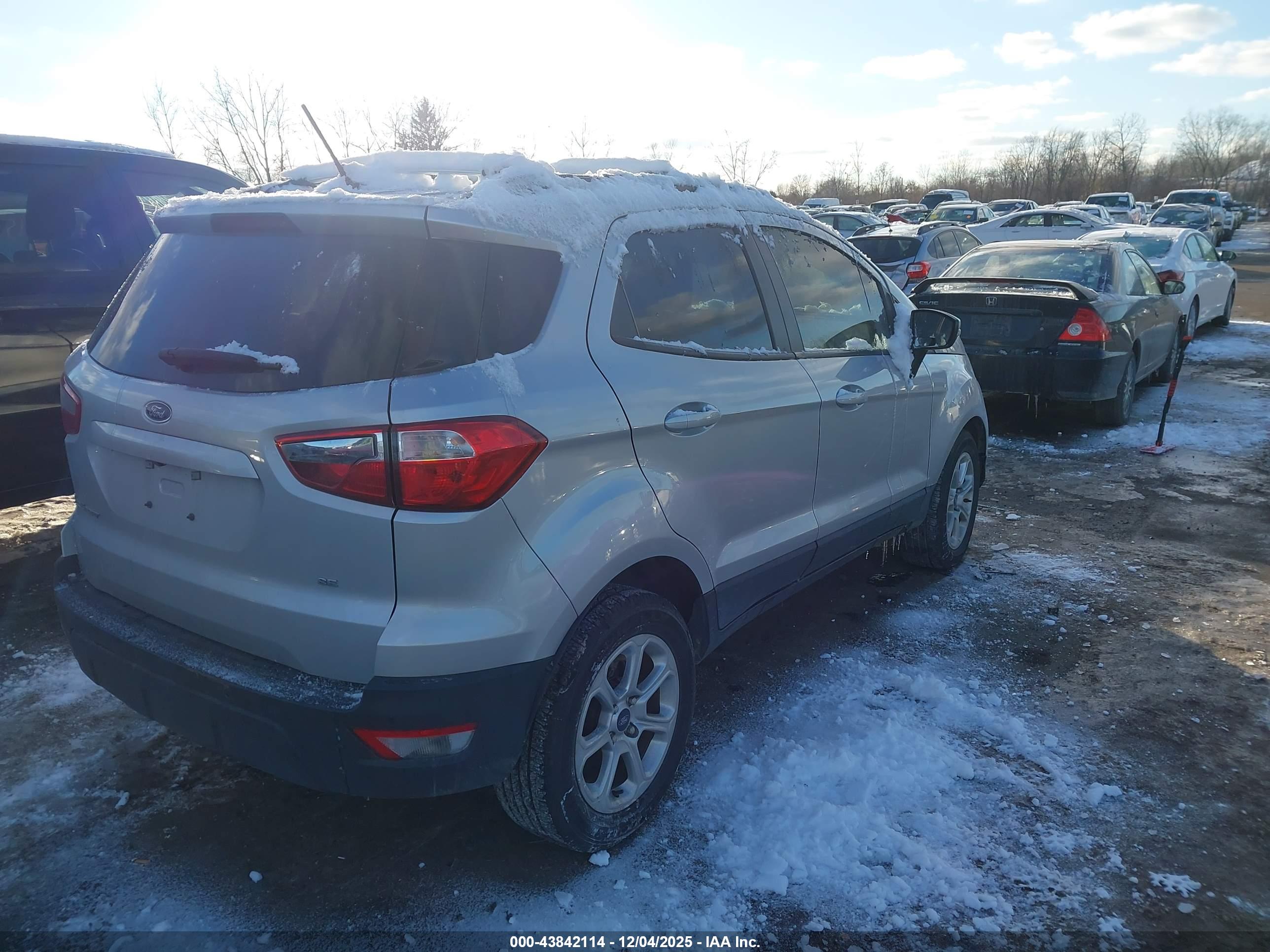 FORD ECOSPORT image 4