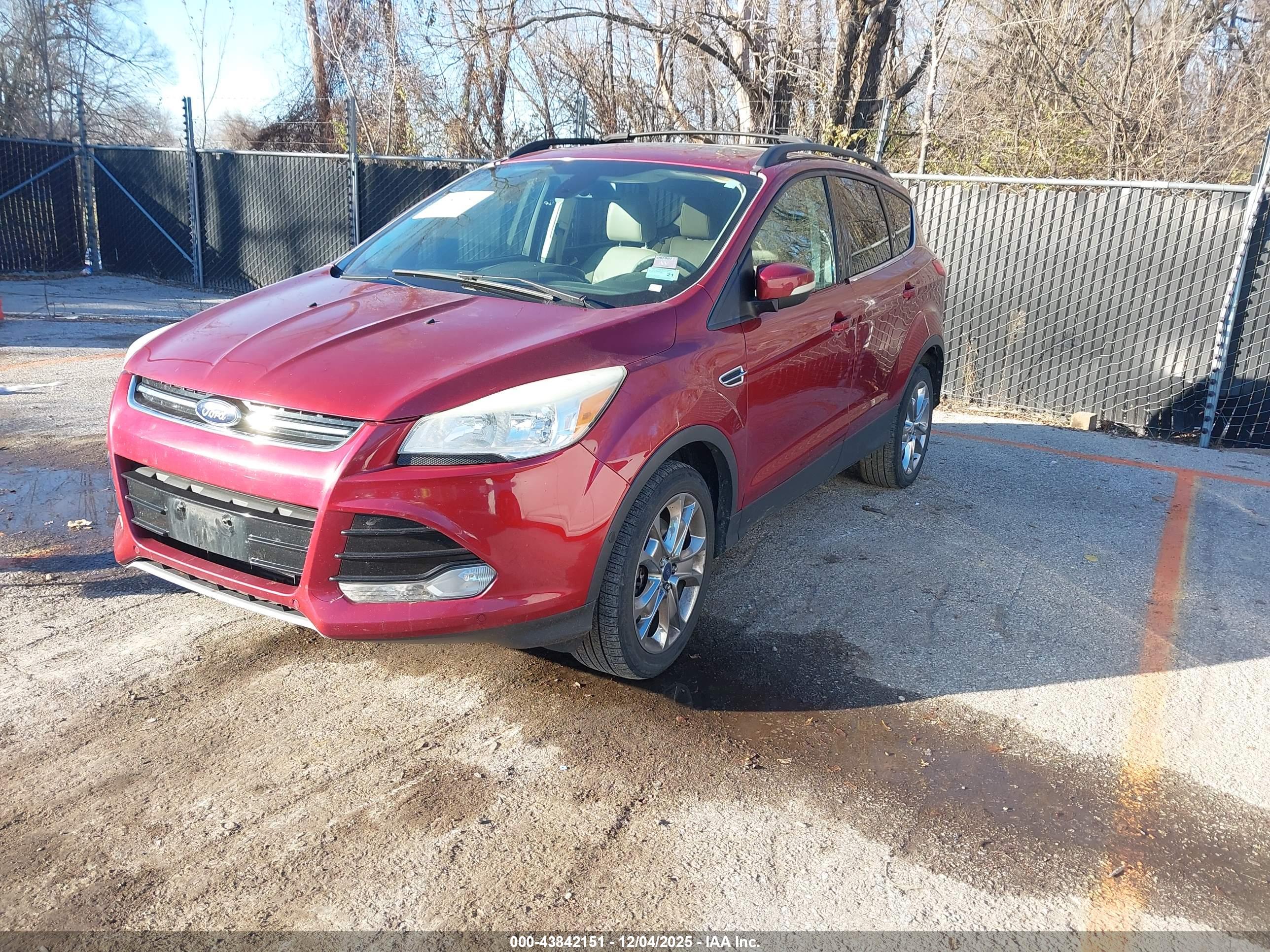 FORD ESCAPE image 2