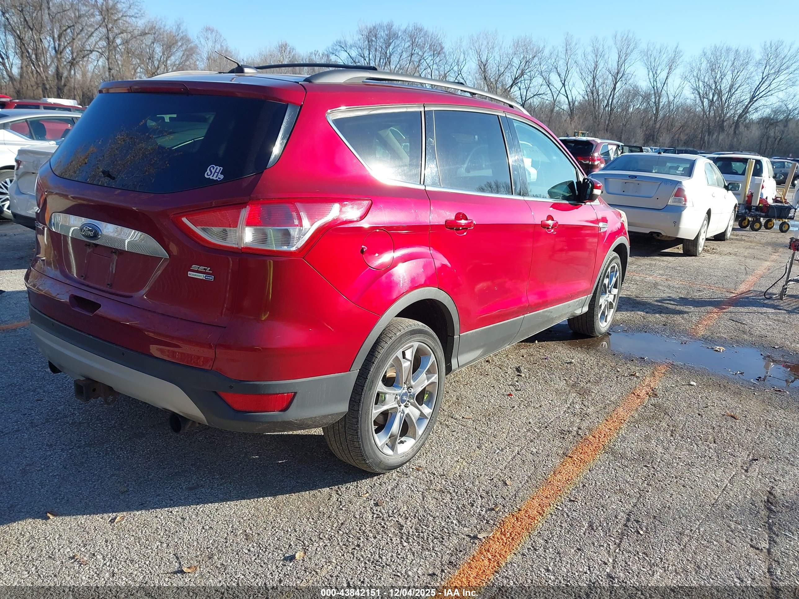 FORD ESCAPE image 4