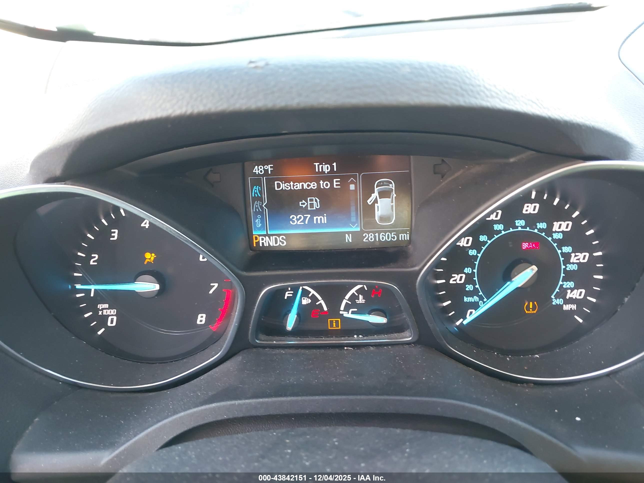 FORD ESCAPE image 7