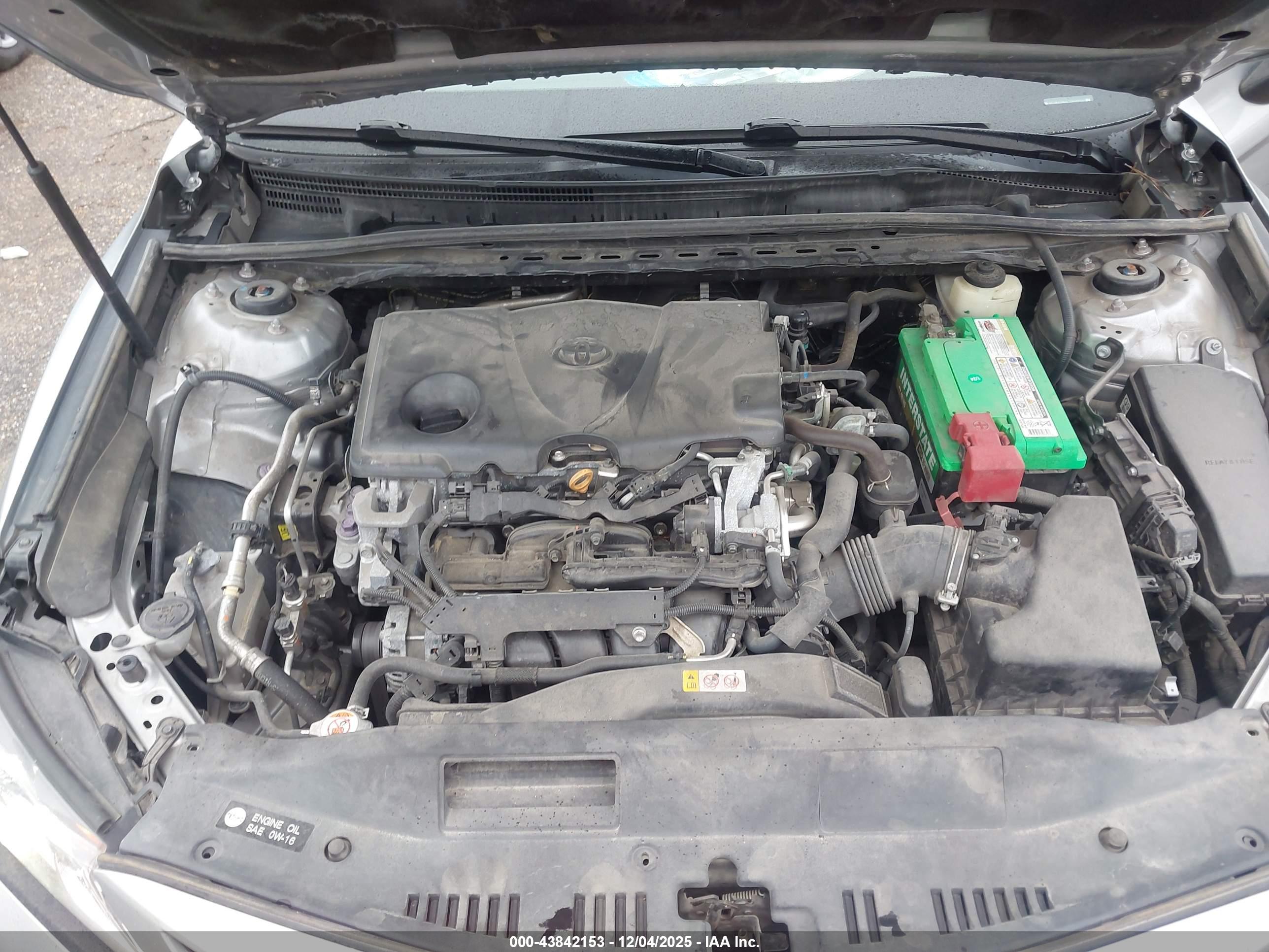 TOYOTA CAMRY image 10