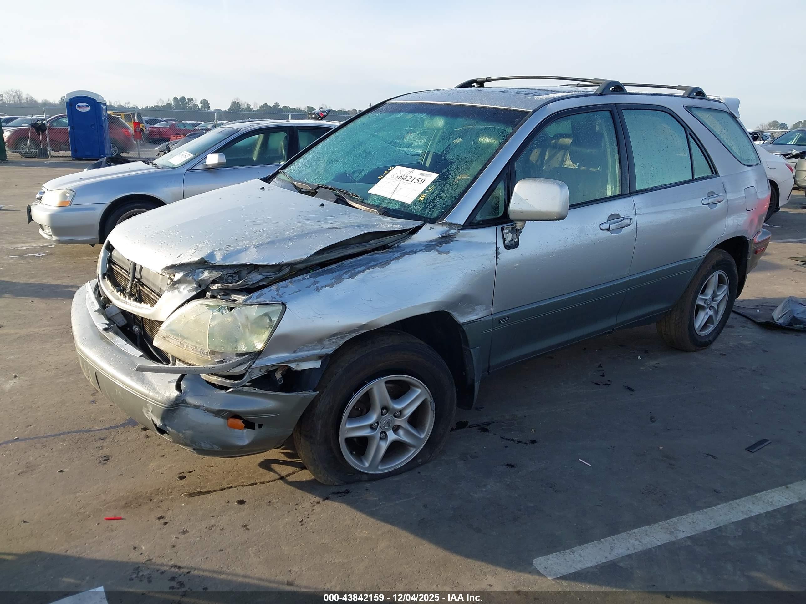 LEXUS RX image 2