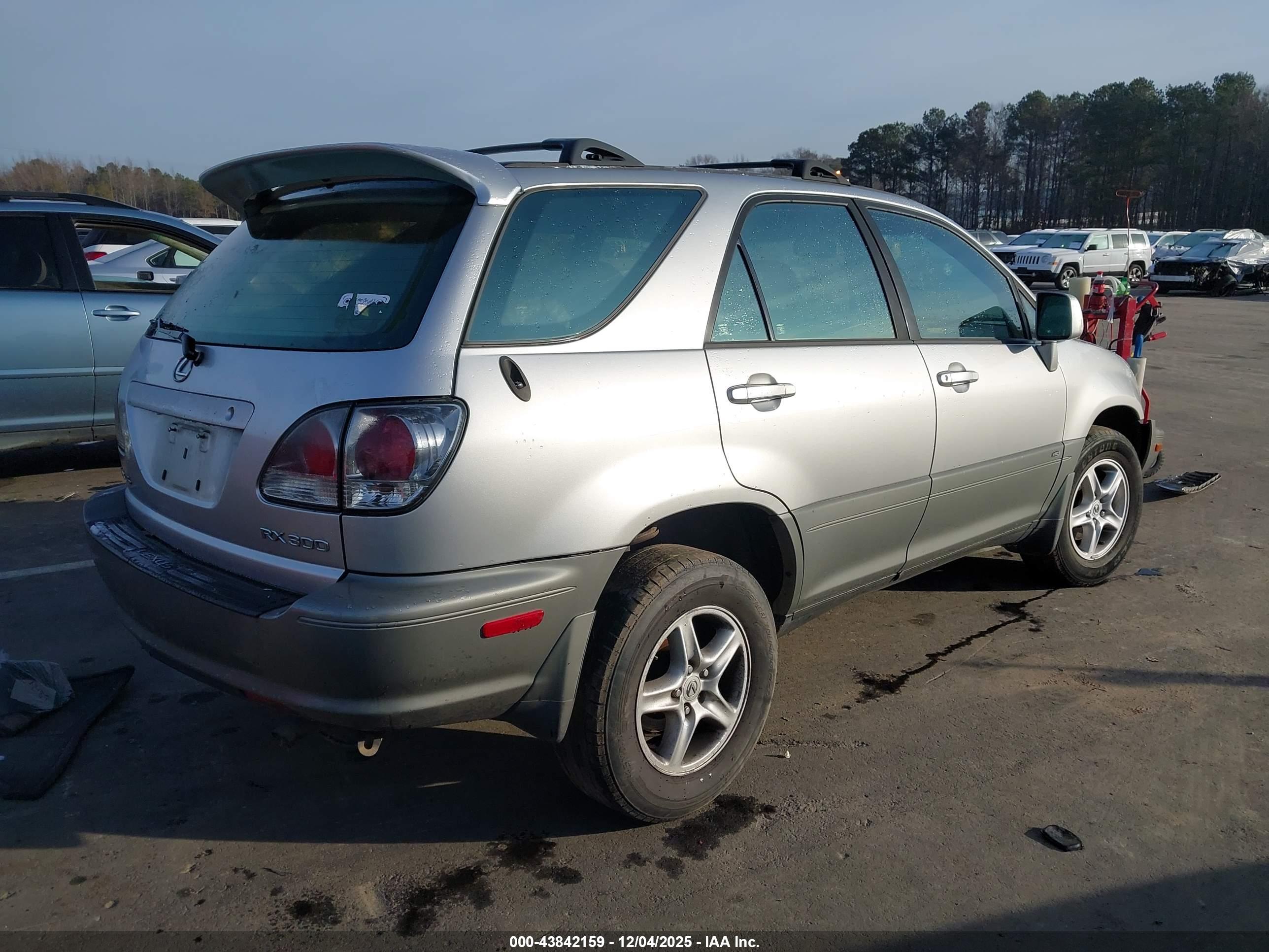LEXUS RX image 4