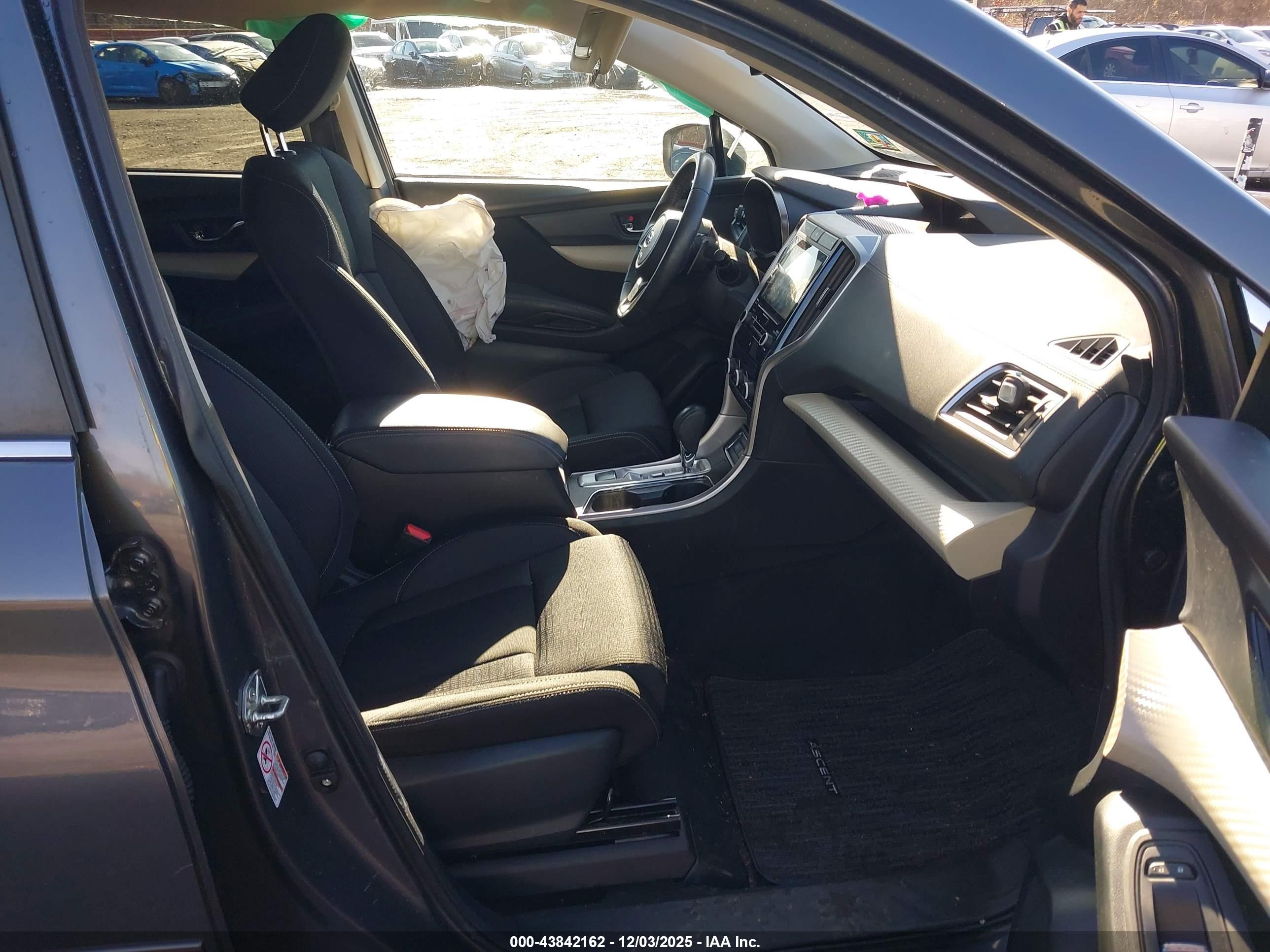 SUBARU ASCENT image 5