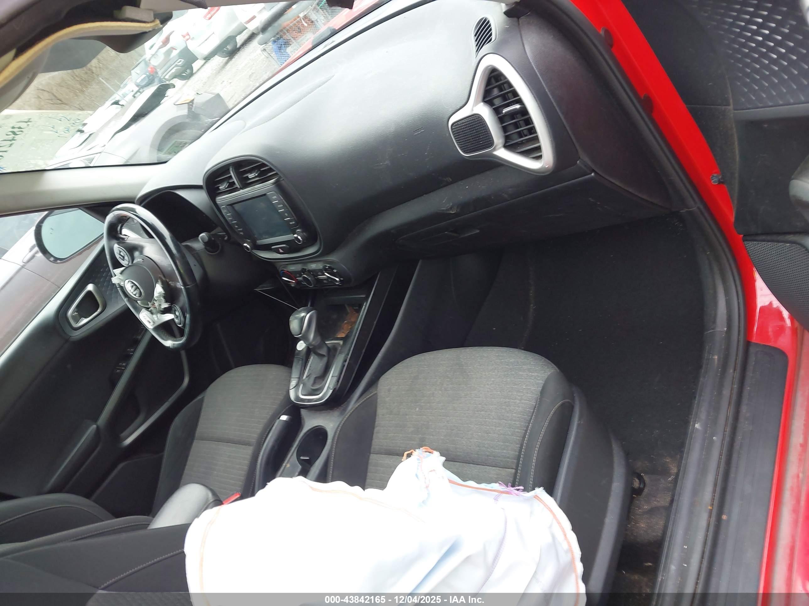 KIA SOUL image 5