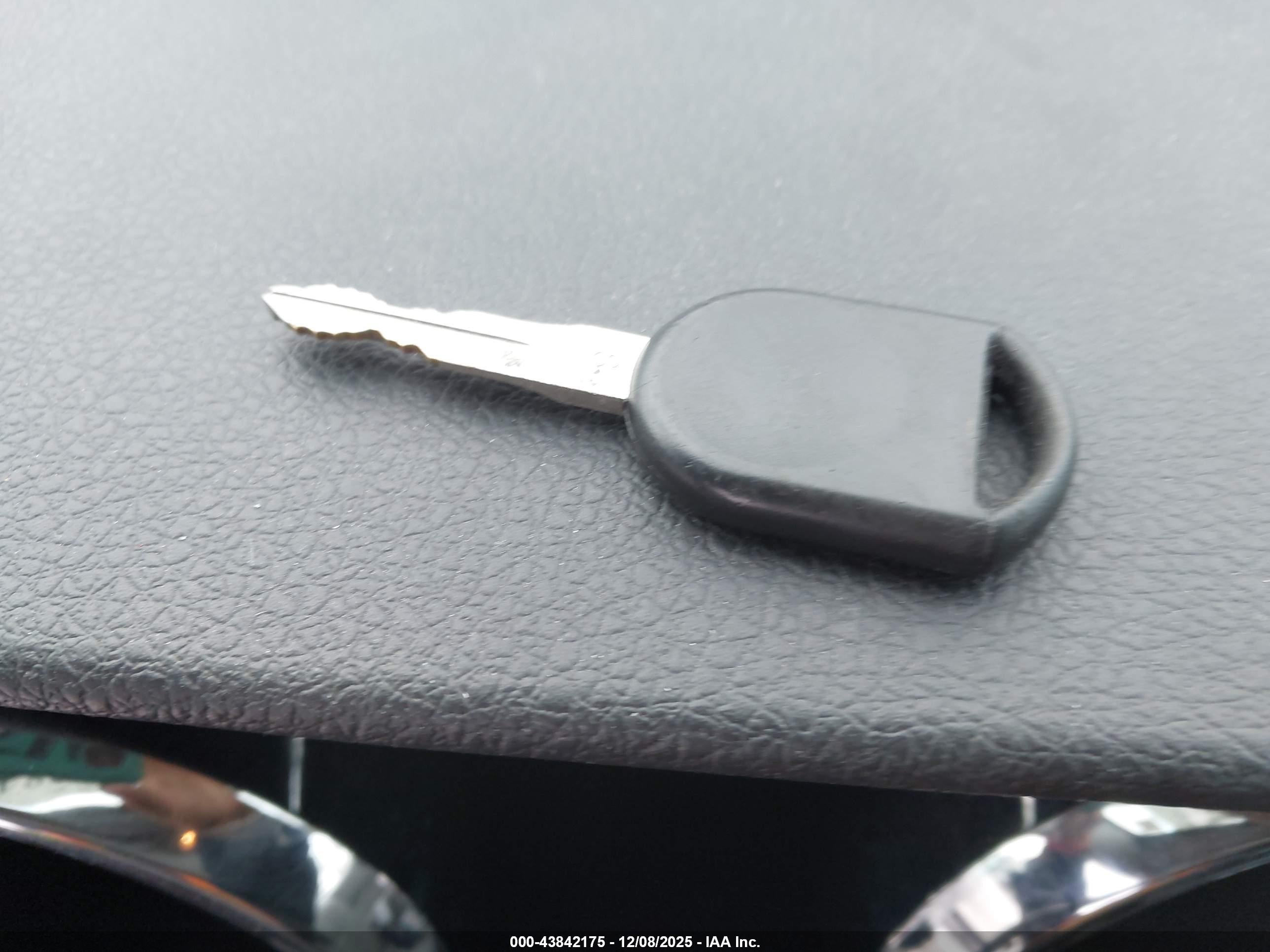 FORD MUSTANG image 11