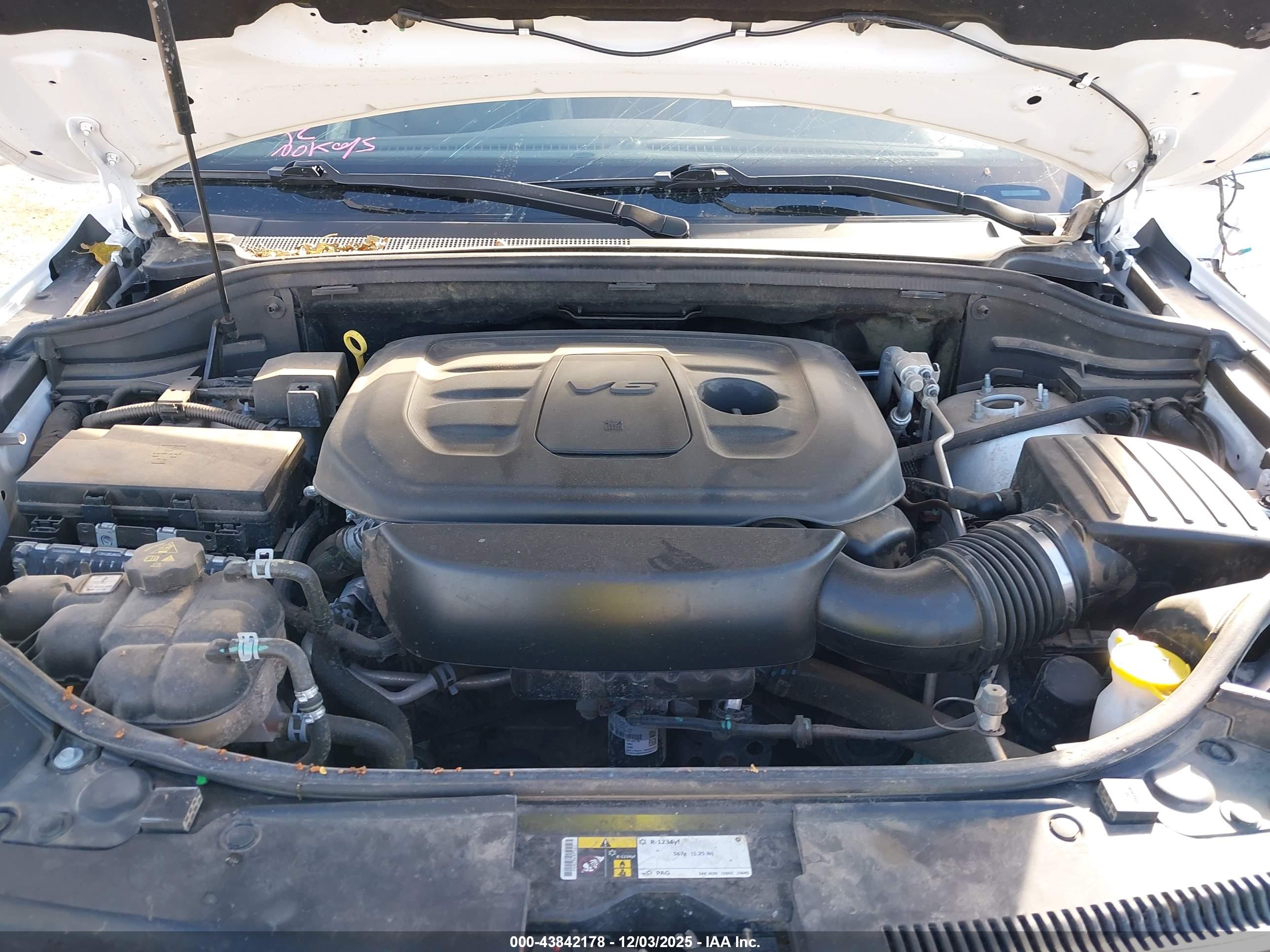 JEEP GRAND image 10
