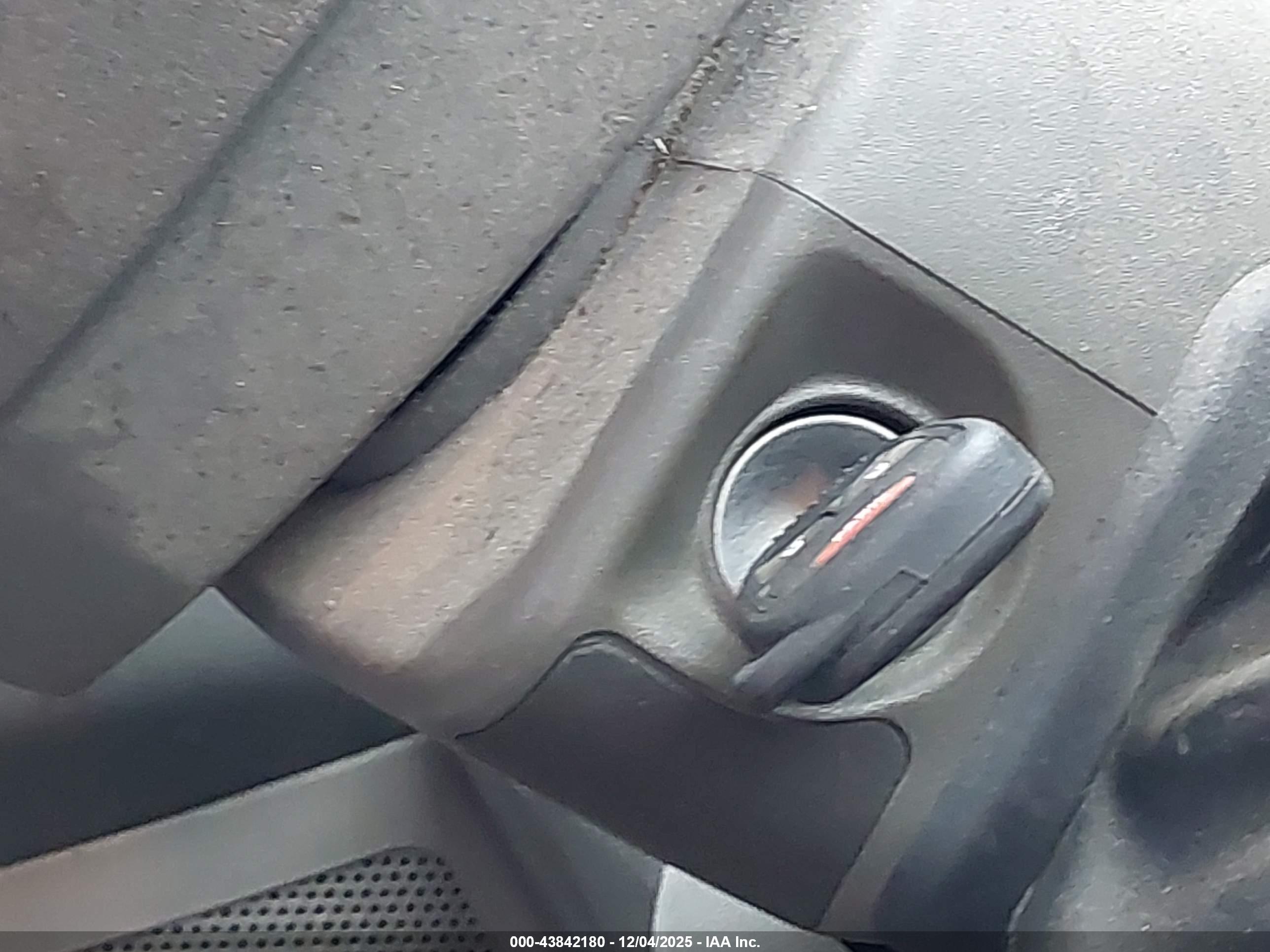 DODGE RAM image 11