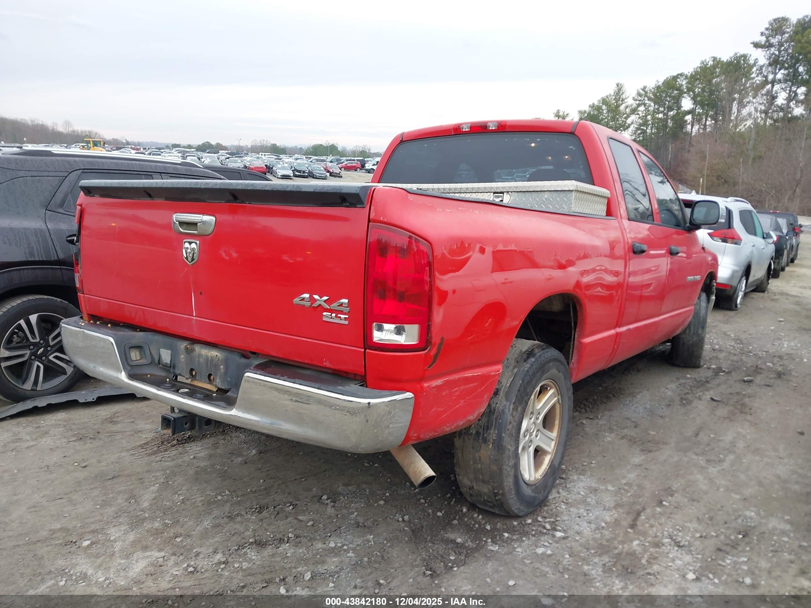 DODGE RAM image 4