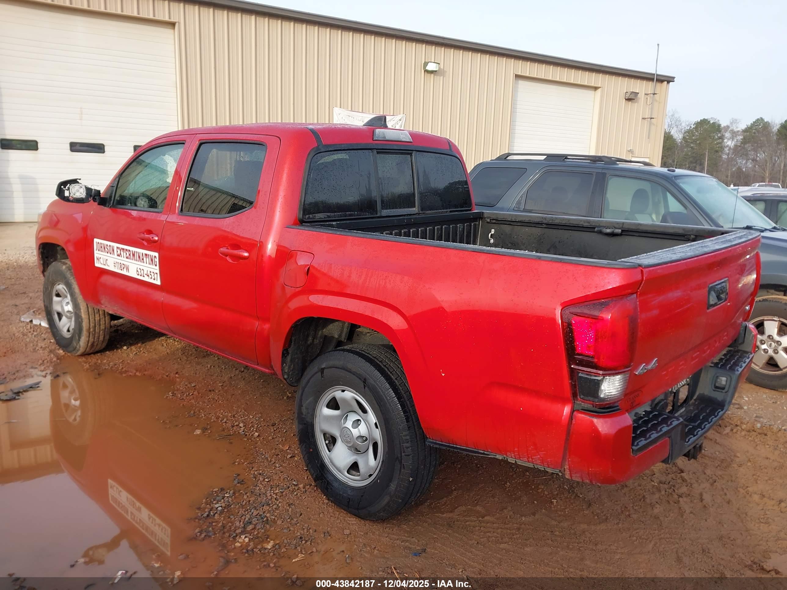 TOYOTA TACOMA image 3