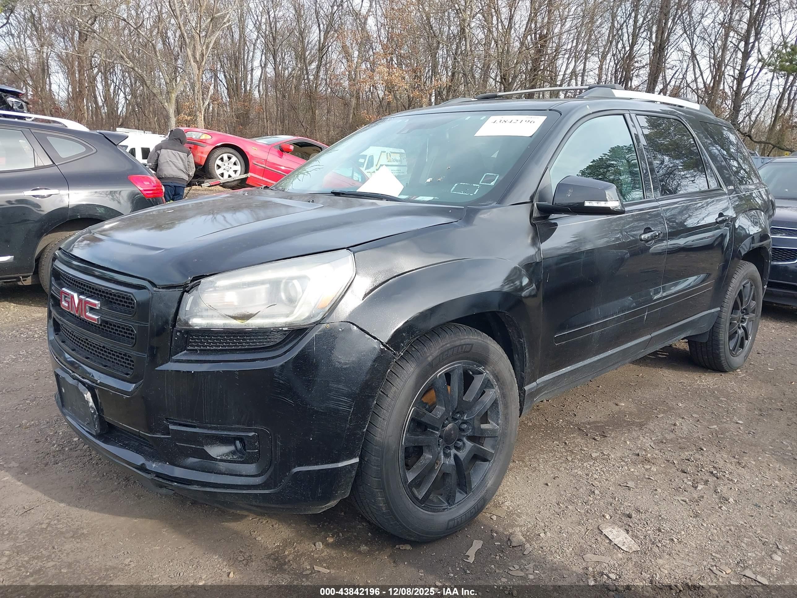 GMC ACADIA image 6