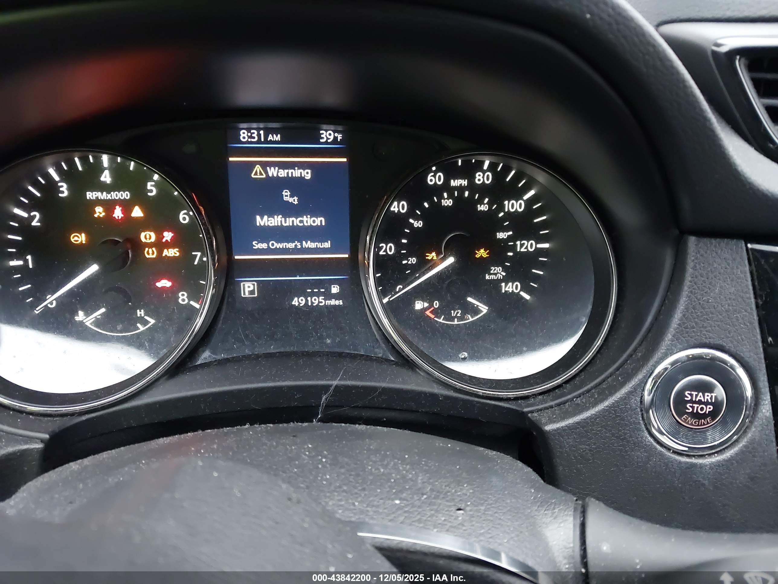 NISSAN ROGUE image 7